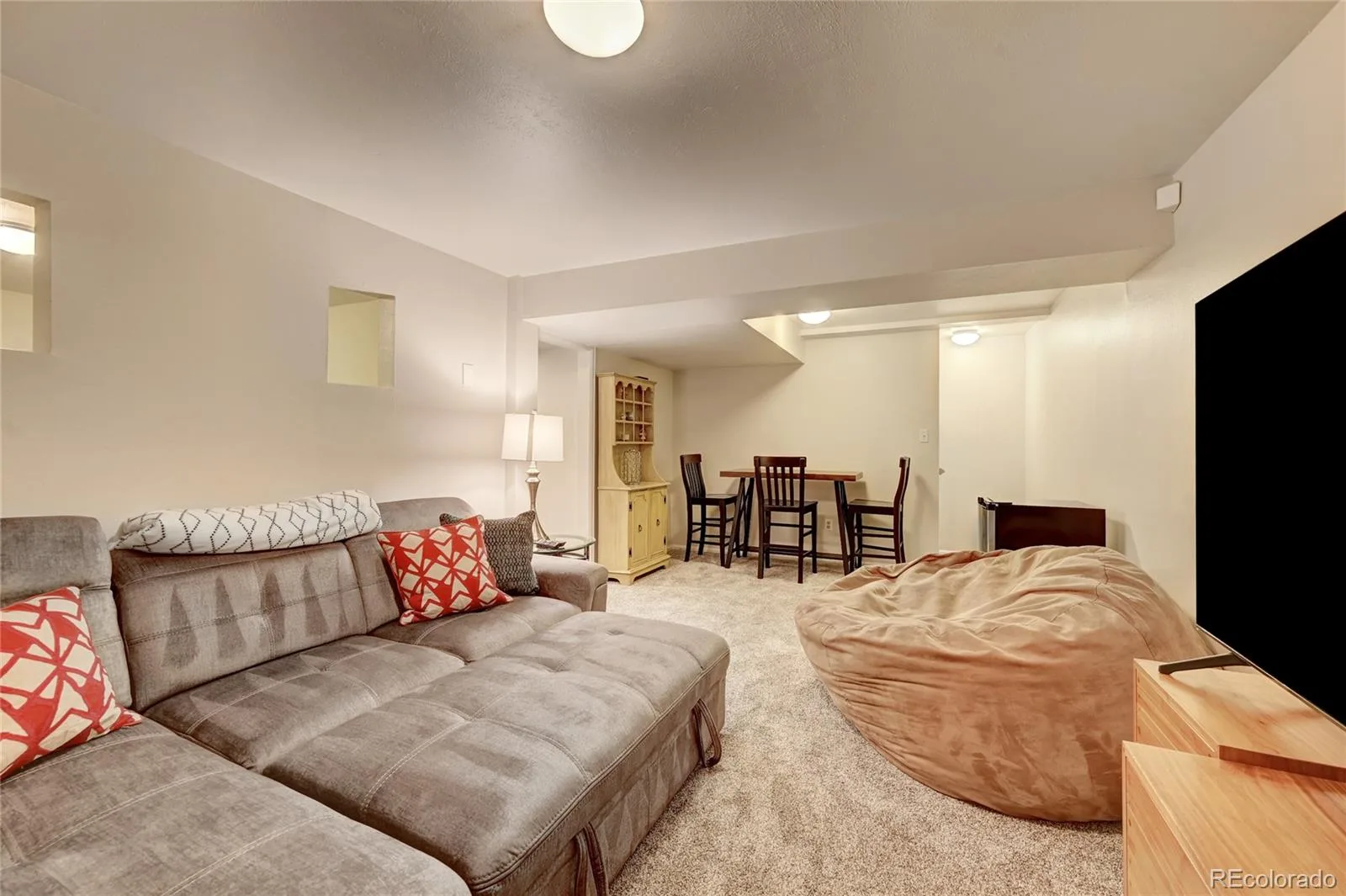2939 S Lansing Way Aurora CO 80014 | MLS #REC9469384 08302026043338 1600 23