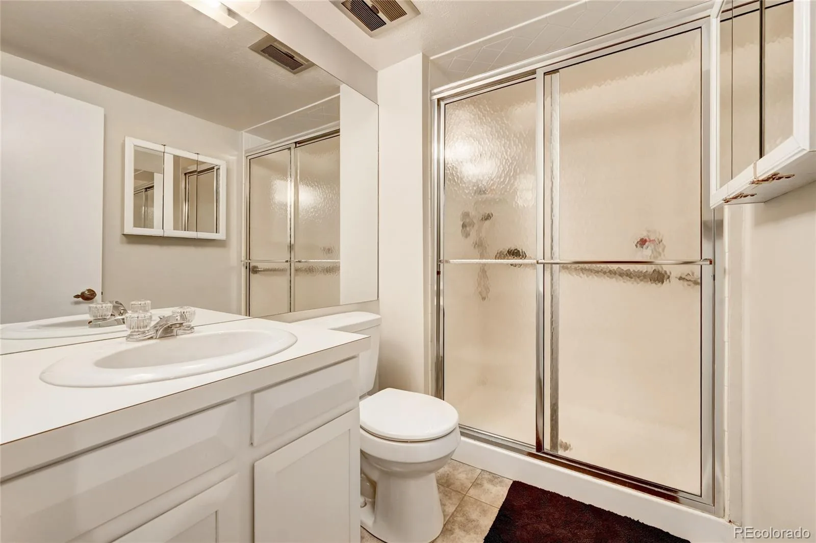 2939 S Lansing Way Aurora CO 80014 | MLS #REC9469384 08302026043338 1600 26