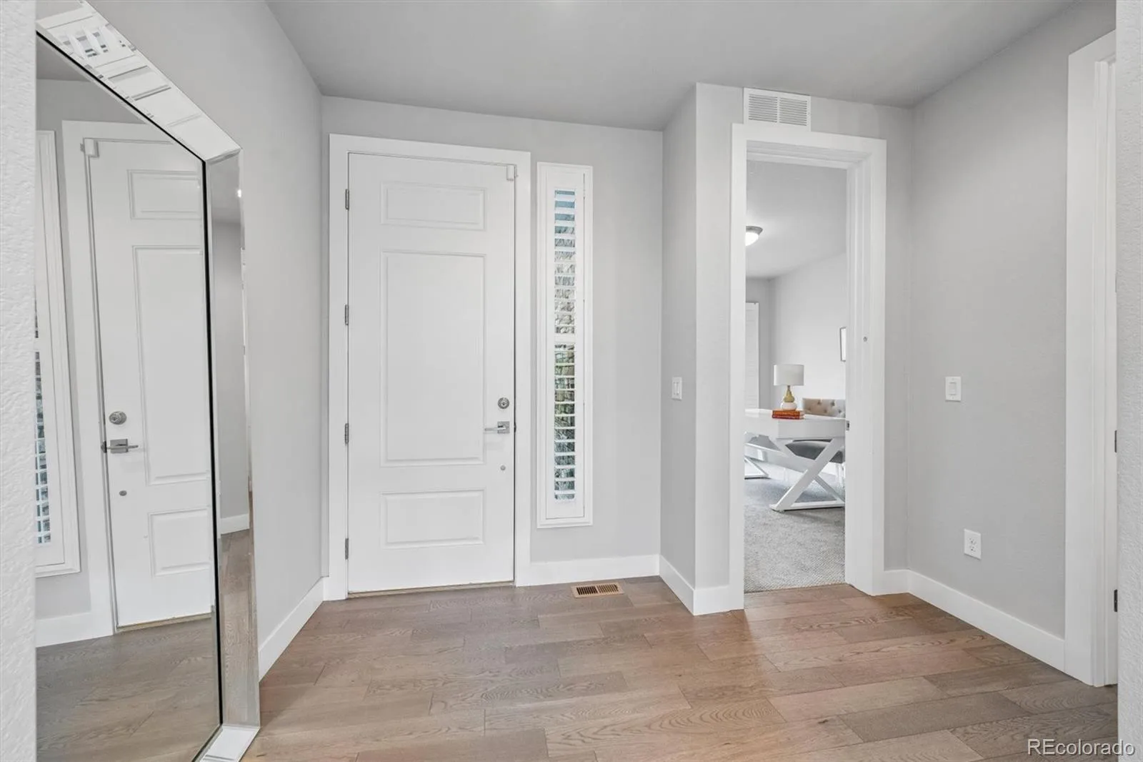 7417 S Tempe Court Aurora CO 80016 | MLS #REC9471611 08052026161823 1600 2