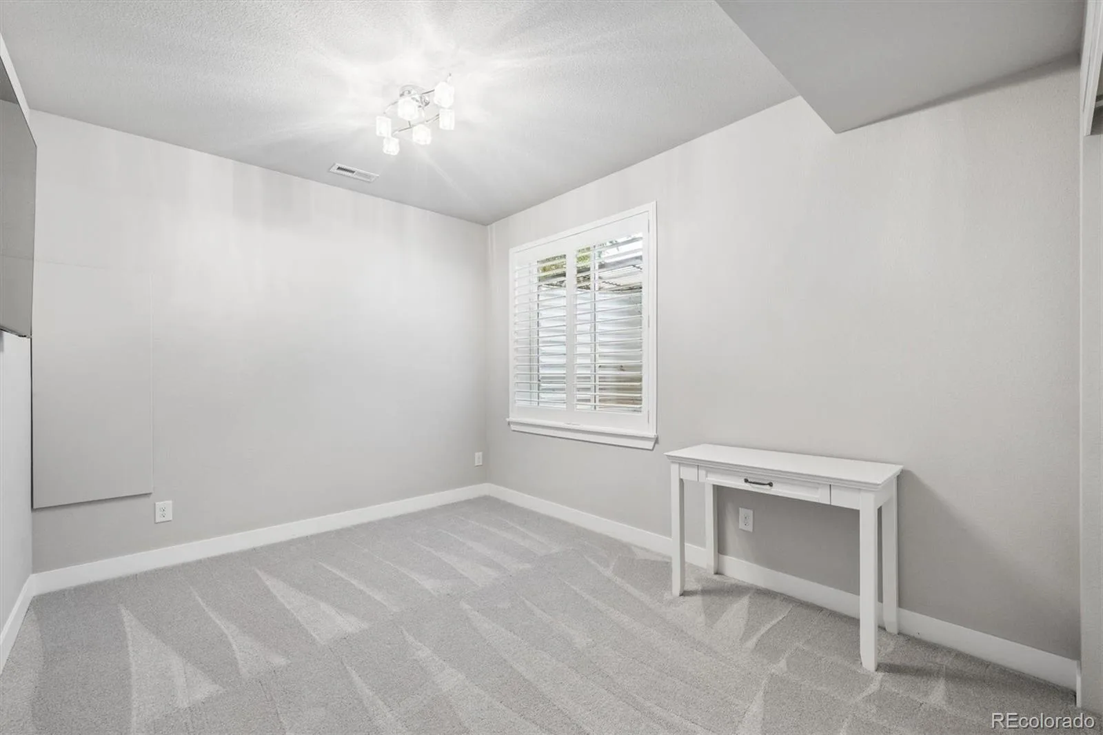 7417 S Tempe Court Aurora CO 80016 | MLS #REC9471611 08052026161823 1600 23