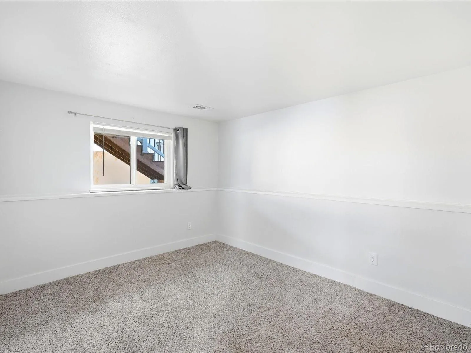 6691 Deframe Court Arvada CO 80004 MLS #REC9473675 05132026032546 1600 27