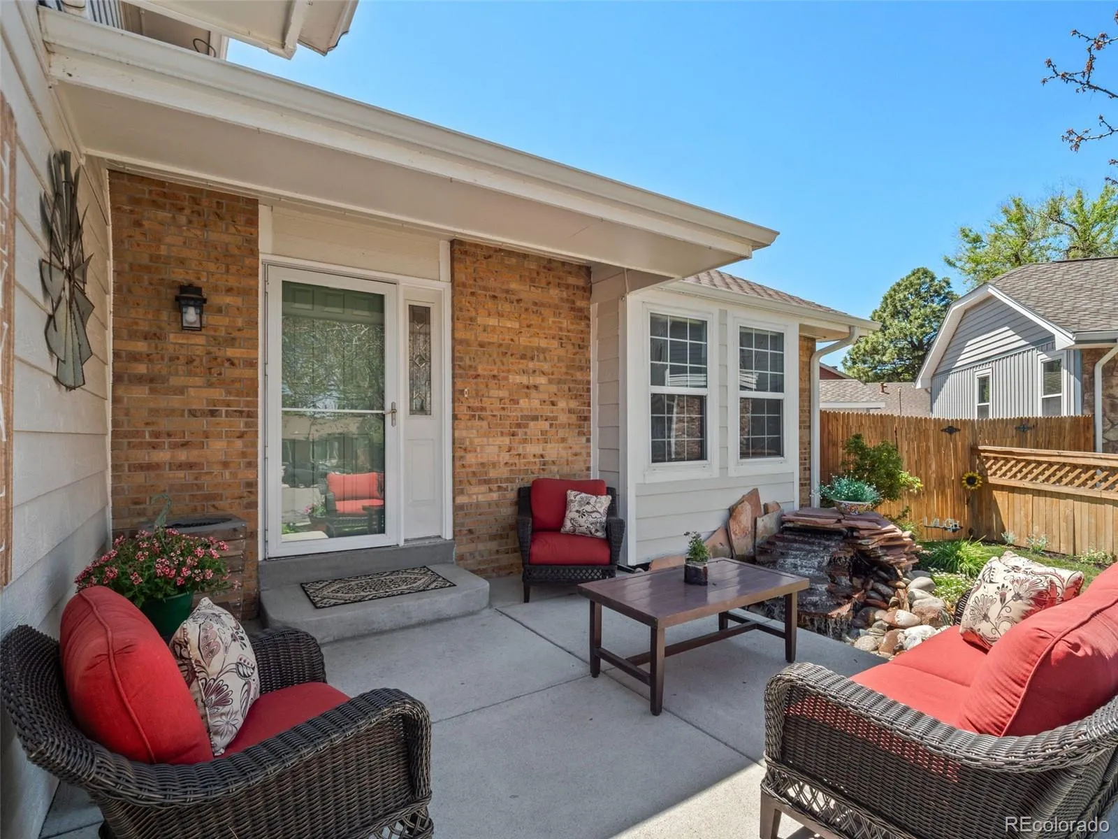 12162 W Lake Avenue Littleton CO 80127 MLS #REC9473705 05142026234633 1600 1