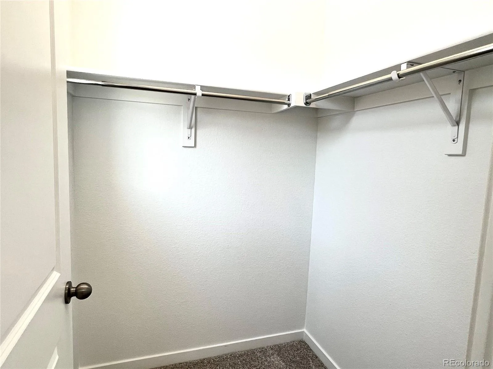 2048 S Vance Way Lakewood CO 80227 | MLS #REC9474540 10062026062638 1600 17
