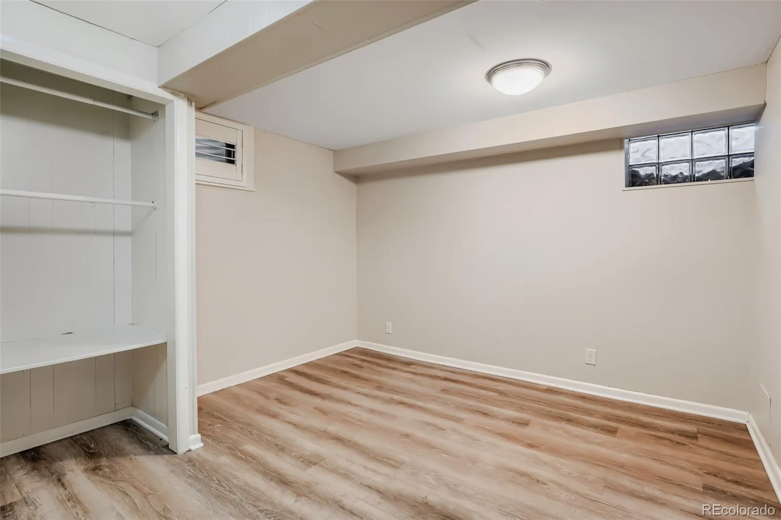 2300 E Florida Avenue Denver CO 80210 MLS #REC9476206 06172026140458 1600 19