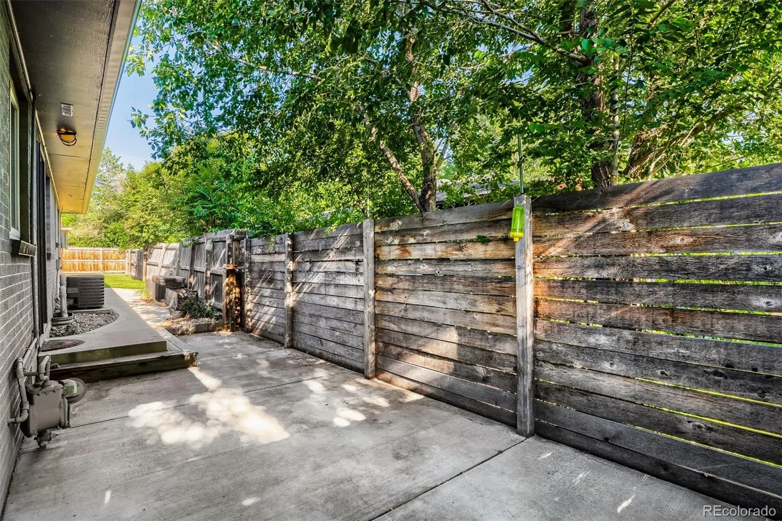 2300 E Florida Avenue Denver CO 80210 MLS #REC9476206 06172026140458 1600 23
