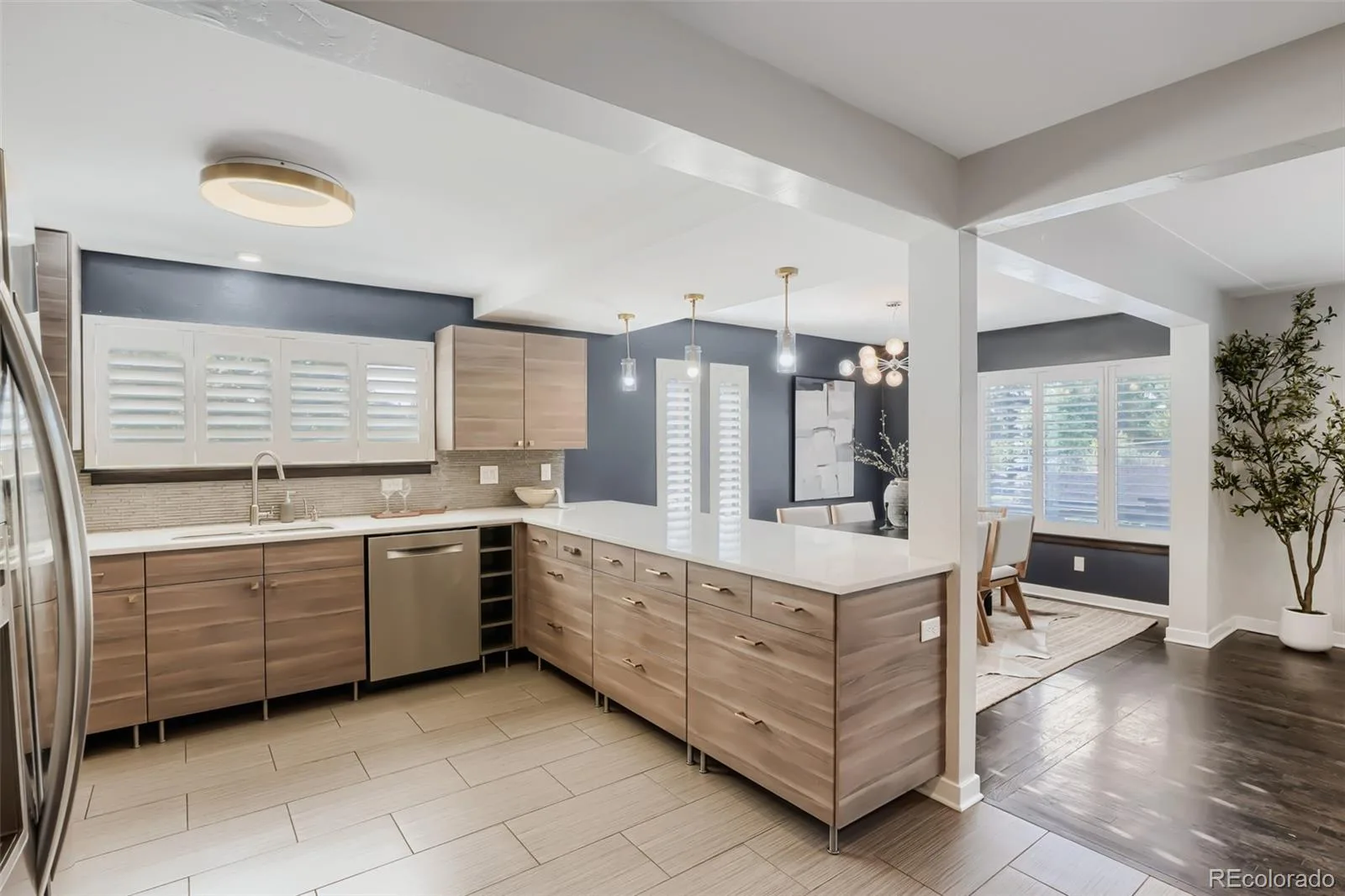 2300 E Florida Avenue Denver CO 80210 MLS #REC9476206 06172026140458 1600 6