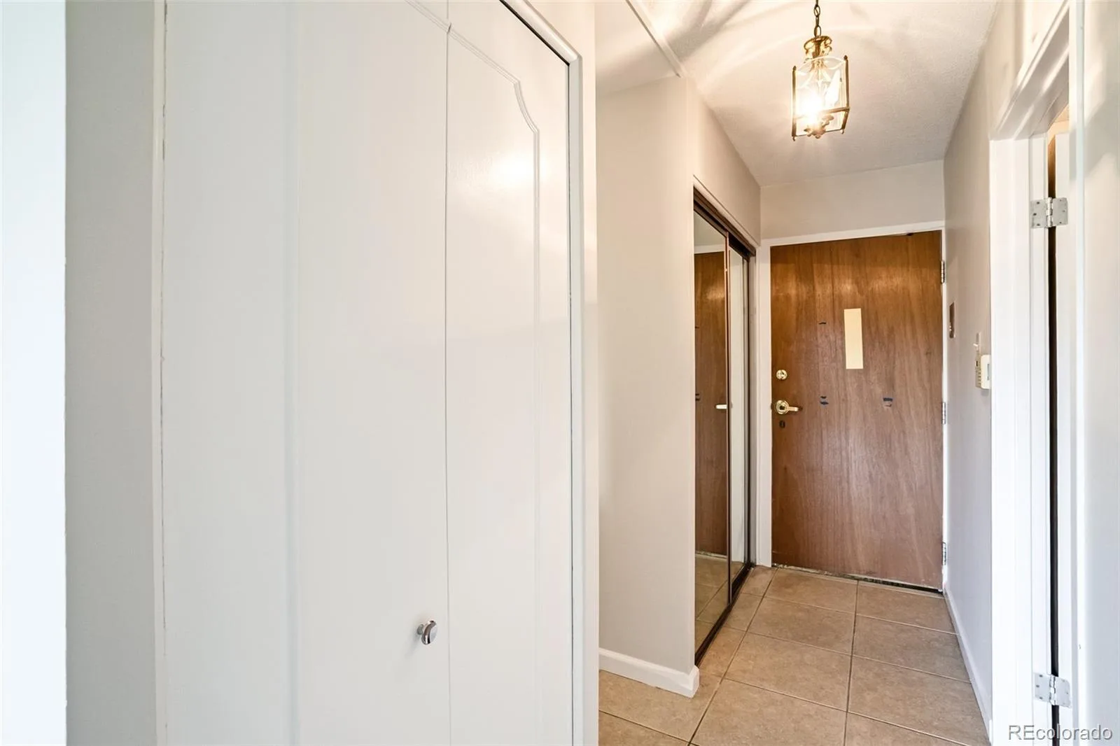 690 S Alton Way #6A Denver CO 80247 MLS #REC9476446 06252026142716 1600 2