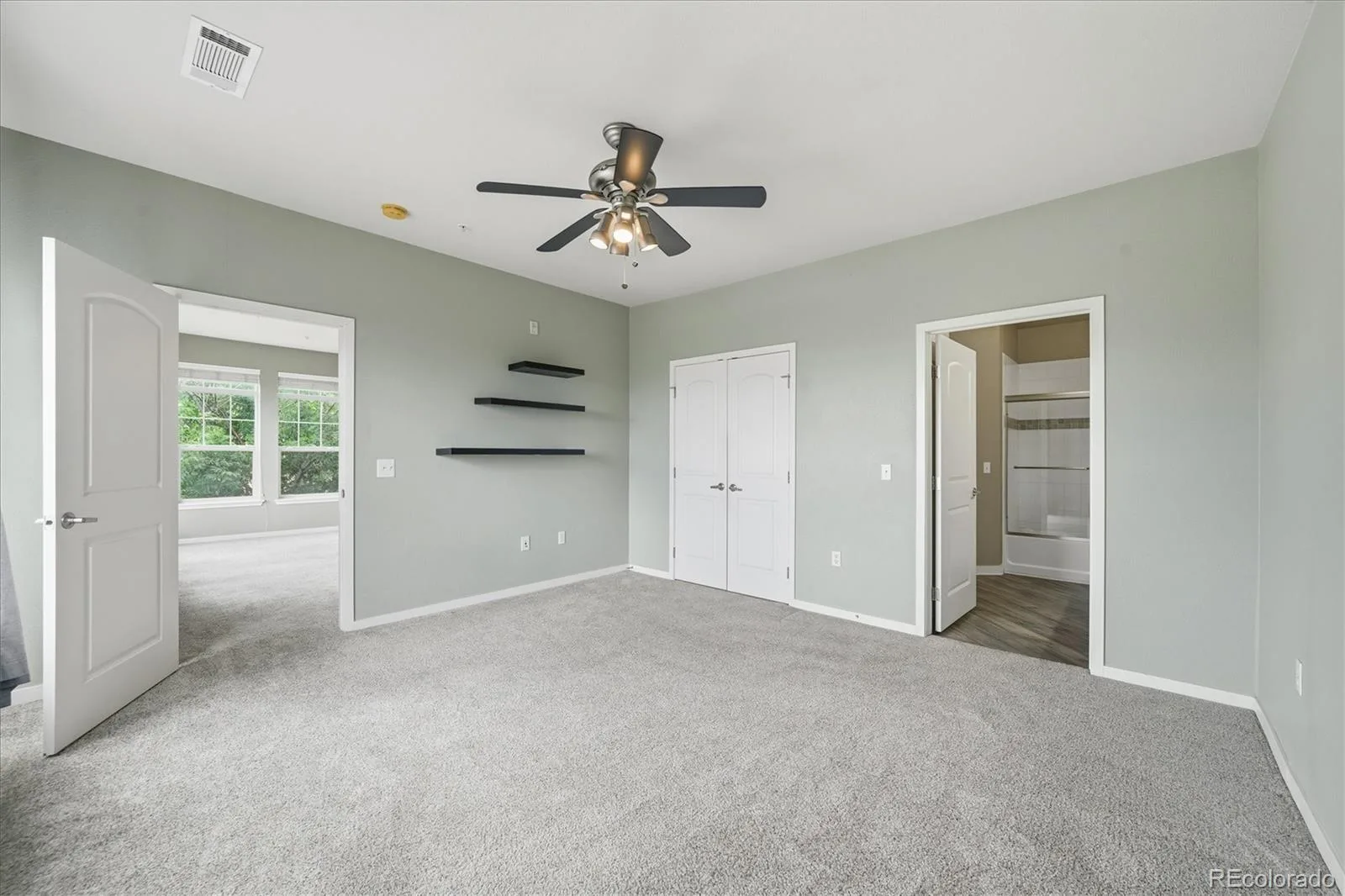 13456 Via Varra #139 Broomfield CO 80020 | MLS #REC9477526 06282026204851 1600 24