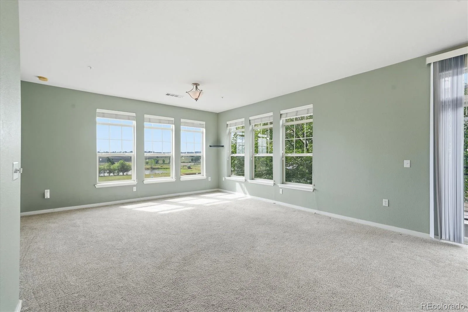 13456 Via Varra #139 Broomfield CO 80020 | MLS #REC9477526 06282026204851 1600 7