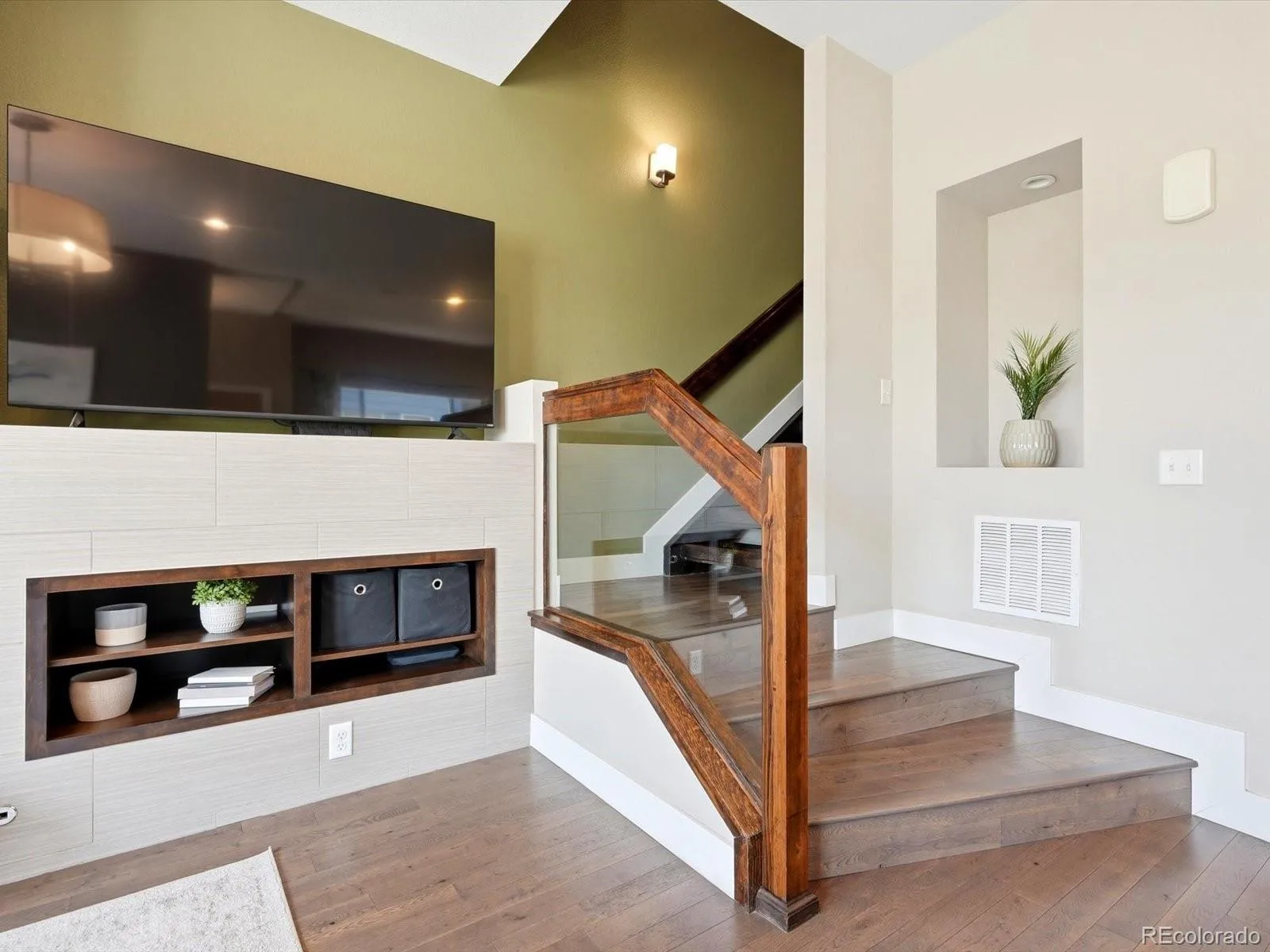 8431 E 33rd Avenue Denver CO 80238 | MLS #REC9477638 08252026042316 1600 13