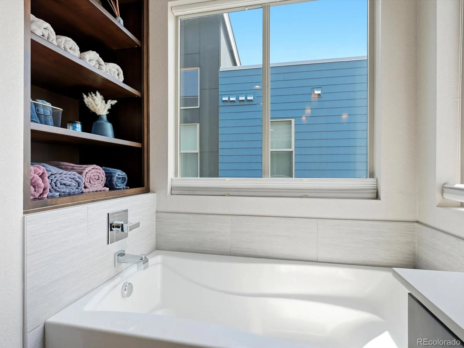 8431 E 33rd Avenue Denver CO 80238 | MLS #REC9477638 08252026042316 1600 23
