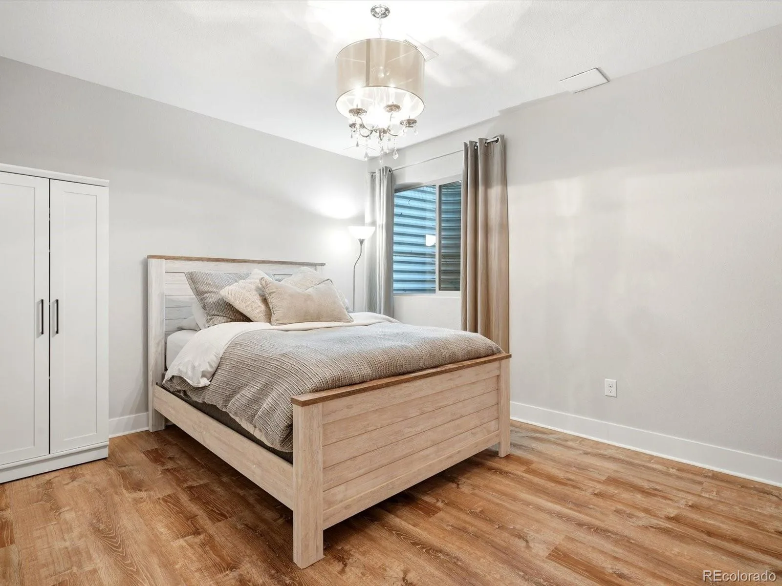 8431 E 33rd Avenue Denver CO 80238 | MLS #REC9477638 08252026042316 1600 32
