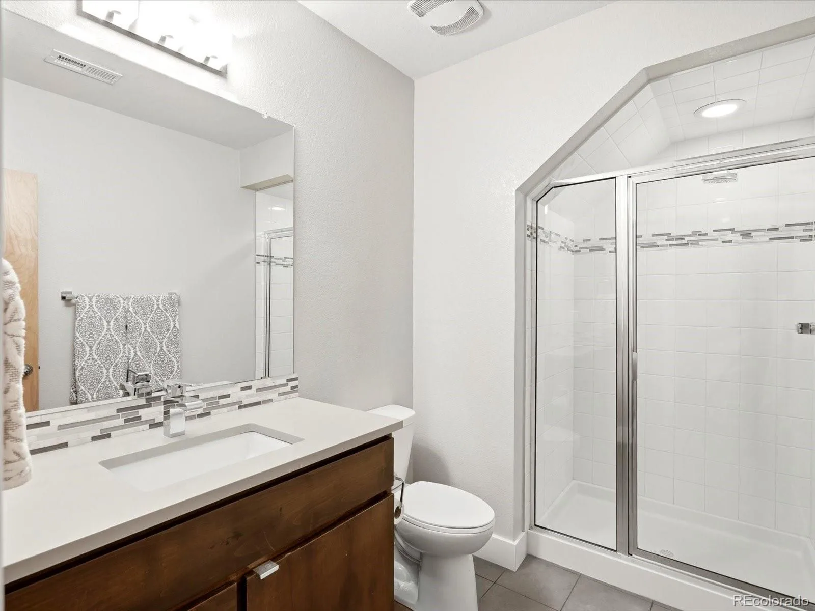 8431 E 33rd Avenue Denver CO 80238 | MLS #REC9477638 08252026042316 1600 33
