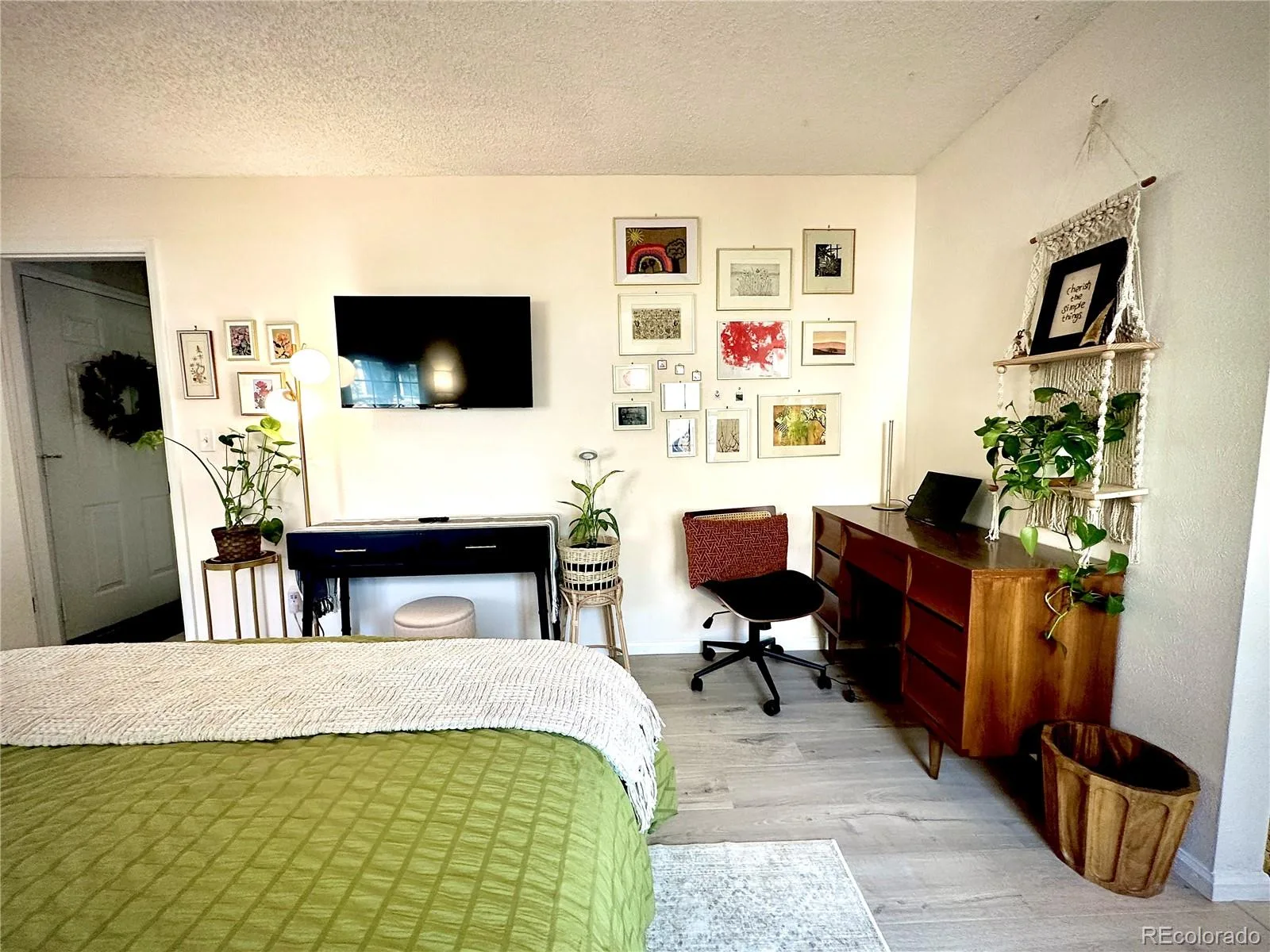 10920 W Florida Avenue #415 Lakewood CO 80232 | MLS #REC9479484 08212026225955 1600 36