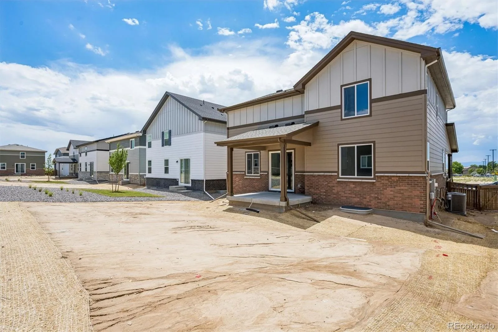 5772 N Indigo Rose Street Aurora CO 80019 | MLS #REC9479840 08112026191805 1600 22