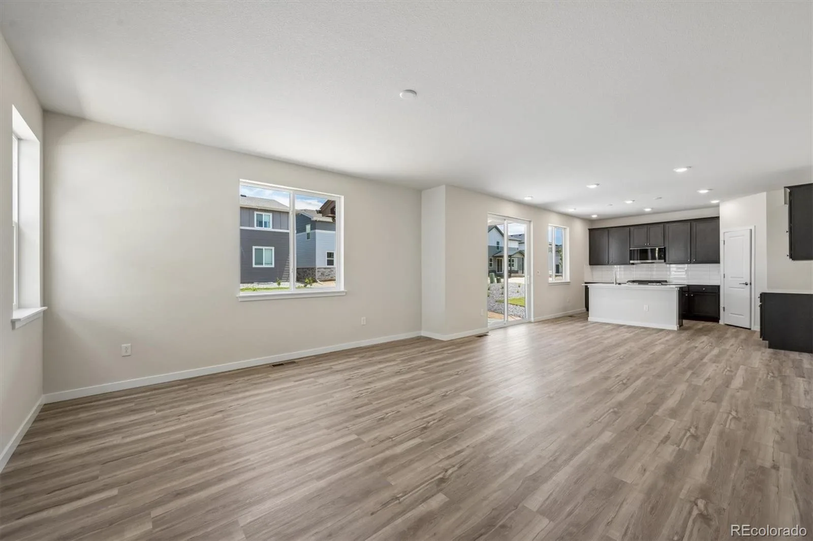 5772 N Indigo Rose Street Aurora CO 80019 | MLS #REC9479840 08112026191805 1600 3