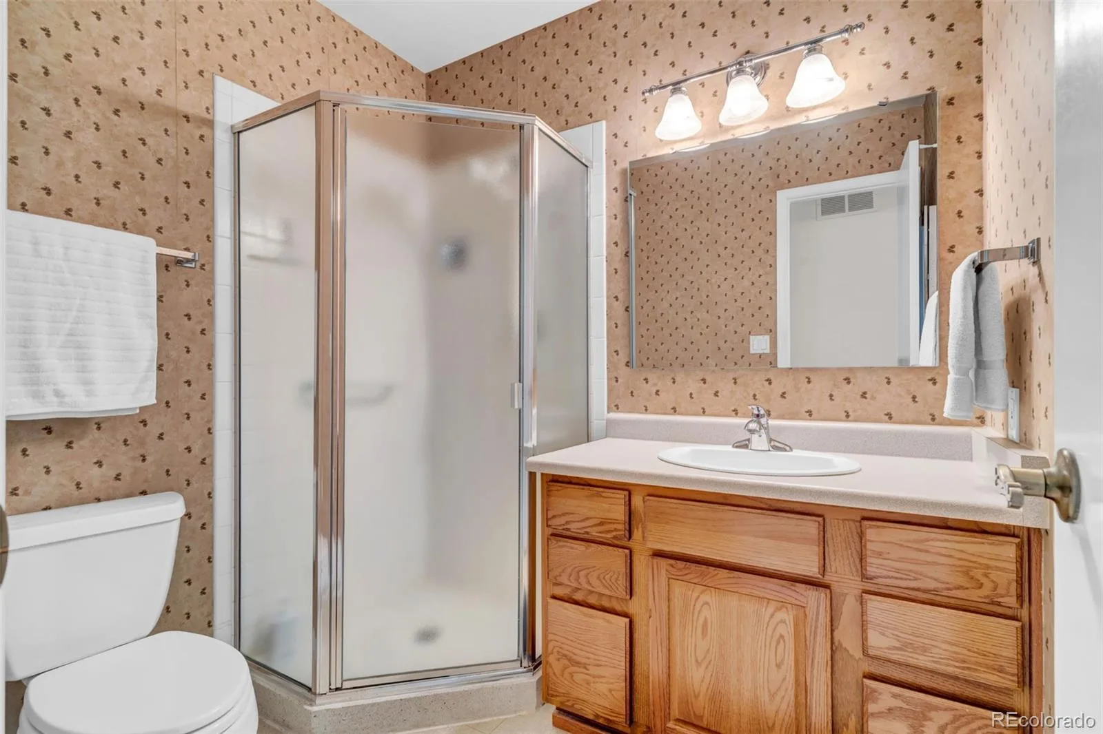 4619 W Ponds Circle Littleton CO 80123 | MLS #REC9480663 07302026162654 1600 14