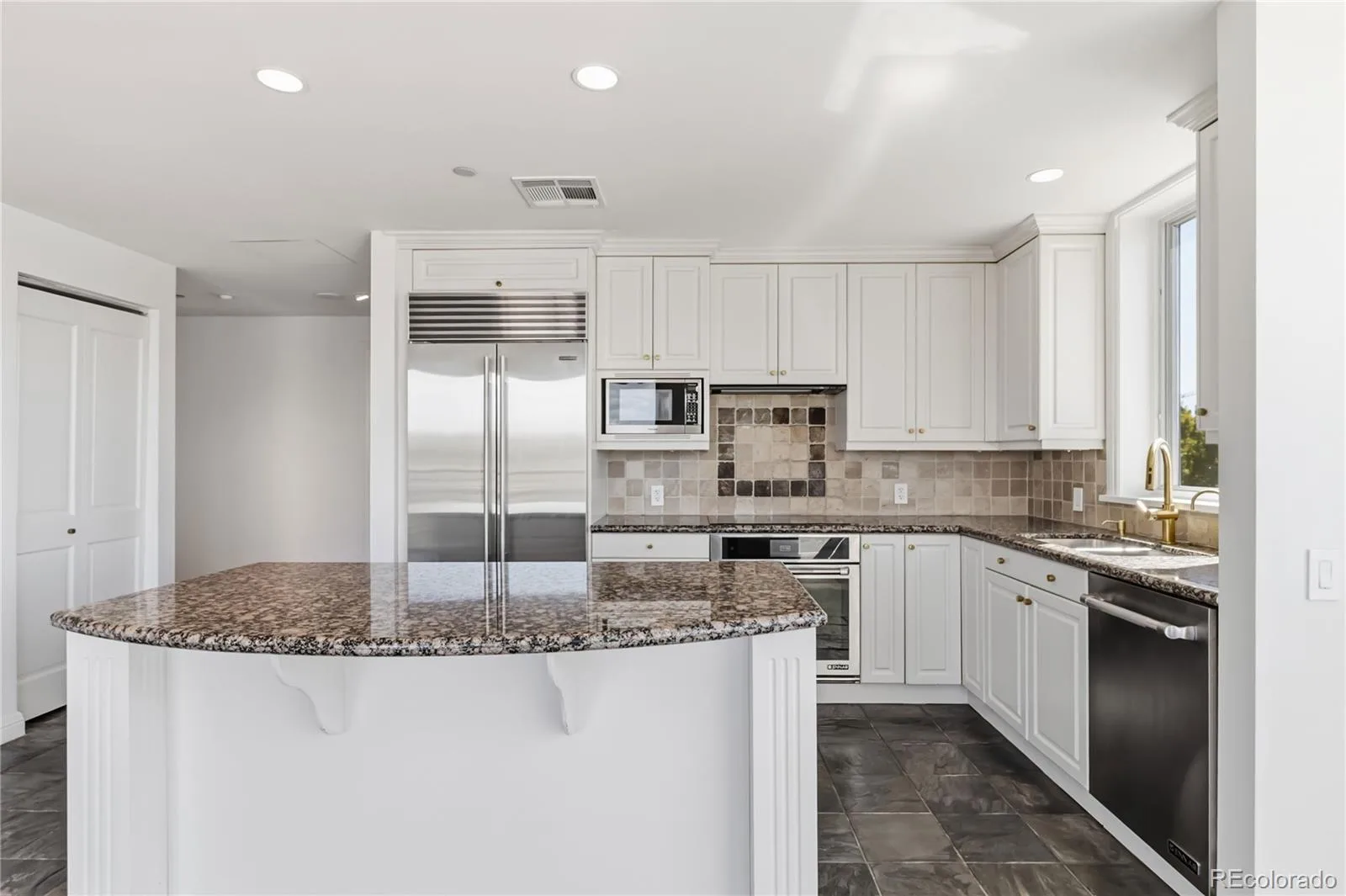 400 E 3rd Avenue #405 Denver CO 80203 | MLS #REC9482752 10042026143036 1600 11