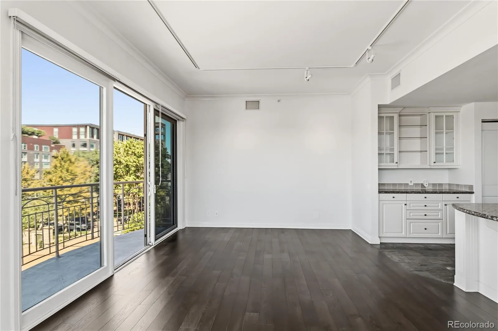 400 E 3rd Avenue #405 Denver CO 80203 | MLS #REC9482752 10042026143036 1600 15