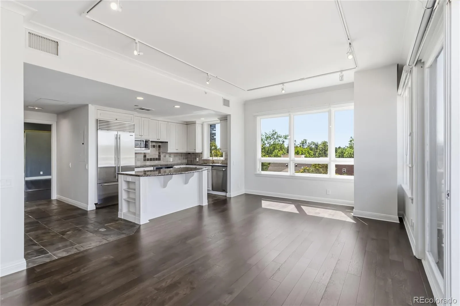 400 E 3rd Avenue #405 Denver CO 80203 | MLS #REC9482752 10042026143036 1600 9