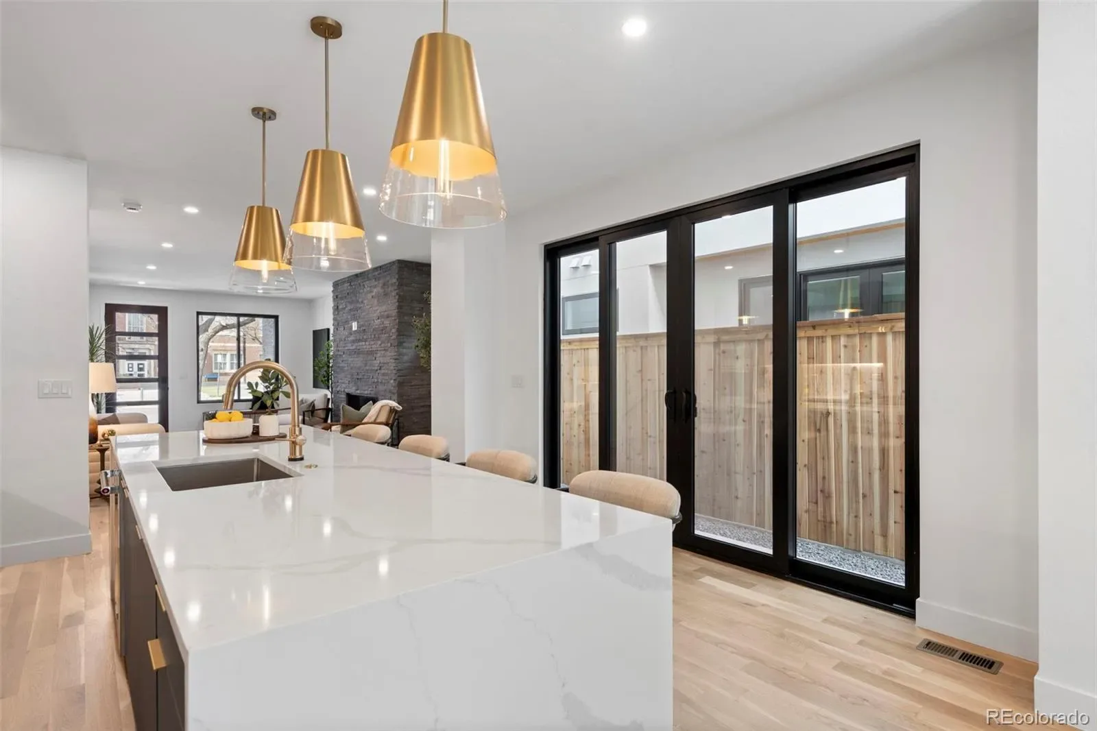 03262026234024 1600 10