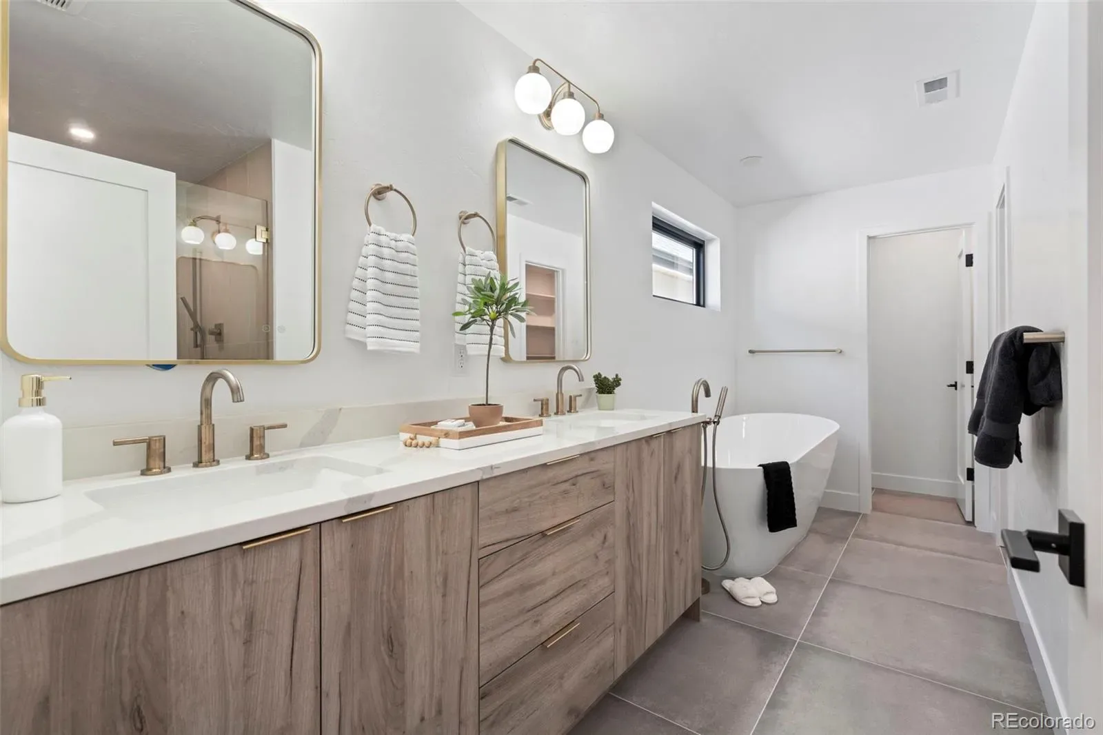 03262026234024 1600 20