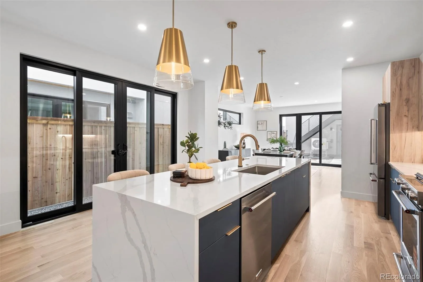 3240 N Franklin Street Denver CO 80205 | MLS #REC9483260 09282026160648 1600 12