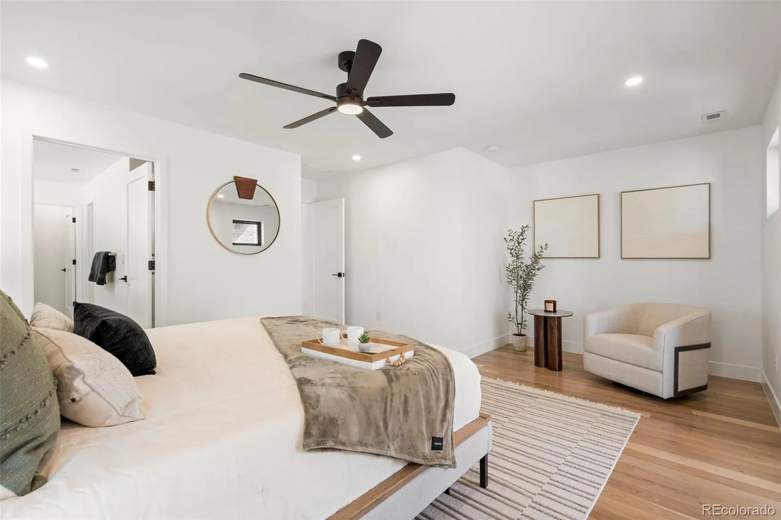 3240 N Franklin Street Denver CO 80205 | MLS #REC9483260 09282026160648 1600 18
