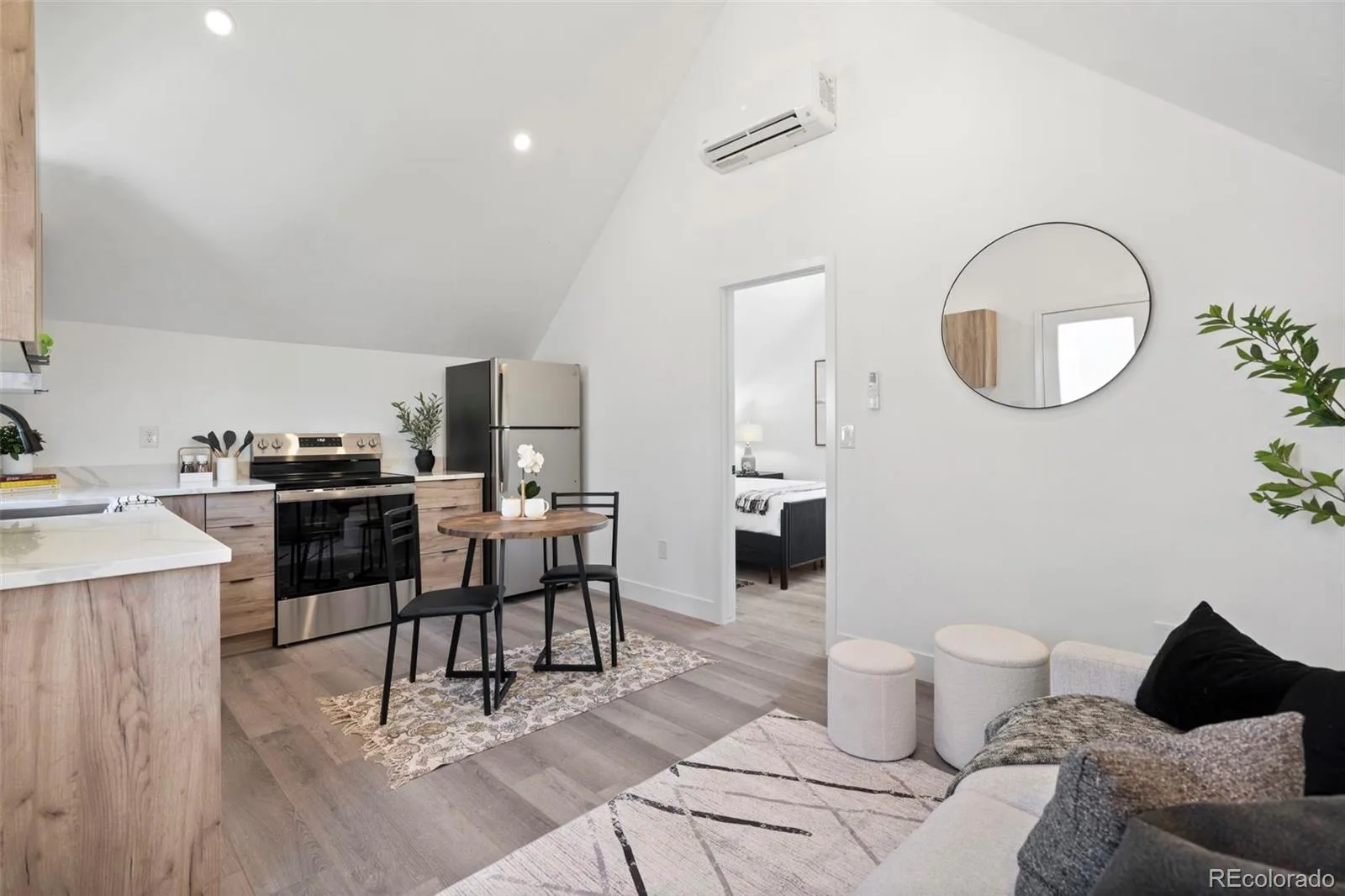 3240 N Franklin Street Denver CO 80205 | MLS #REC9483260 09282026160648 1600 36
