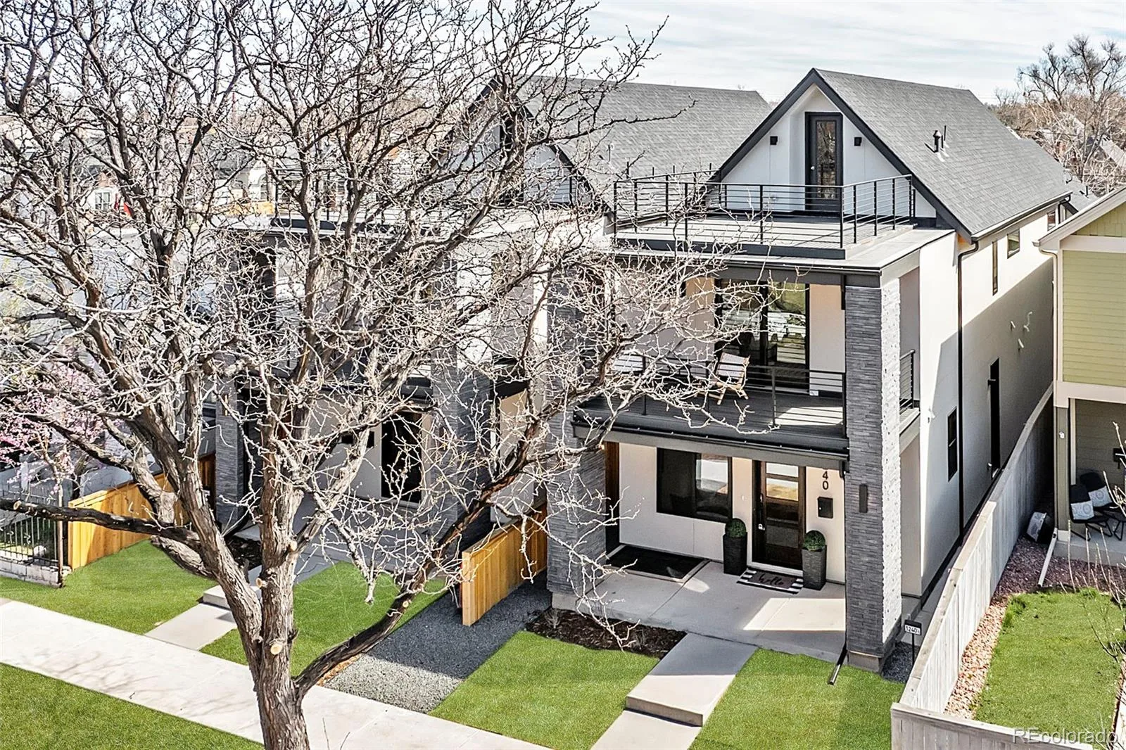 3240 N Franklin Street Denver CO 80205 | MLS #REC9483260 09282026160648 1600 45