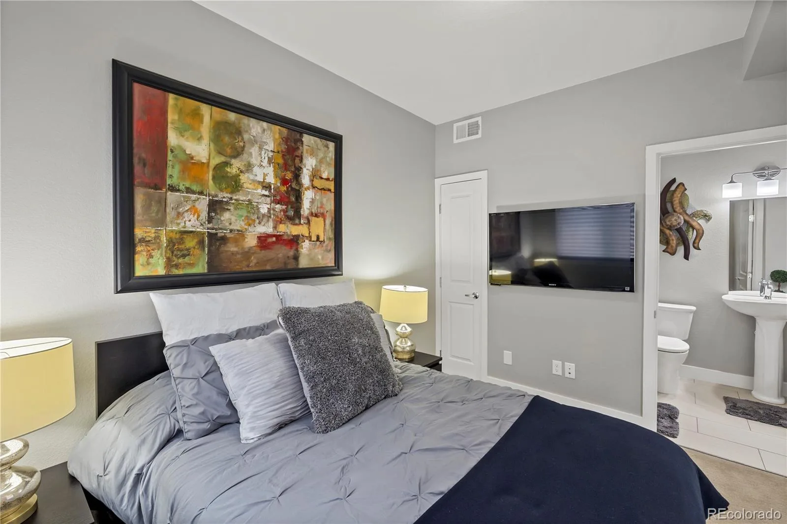 2211 Eliot Street Denver CO 80211 | MLS #REC9483931 07282026174756 1600 4