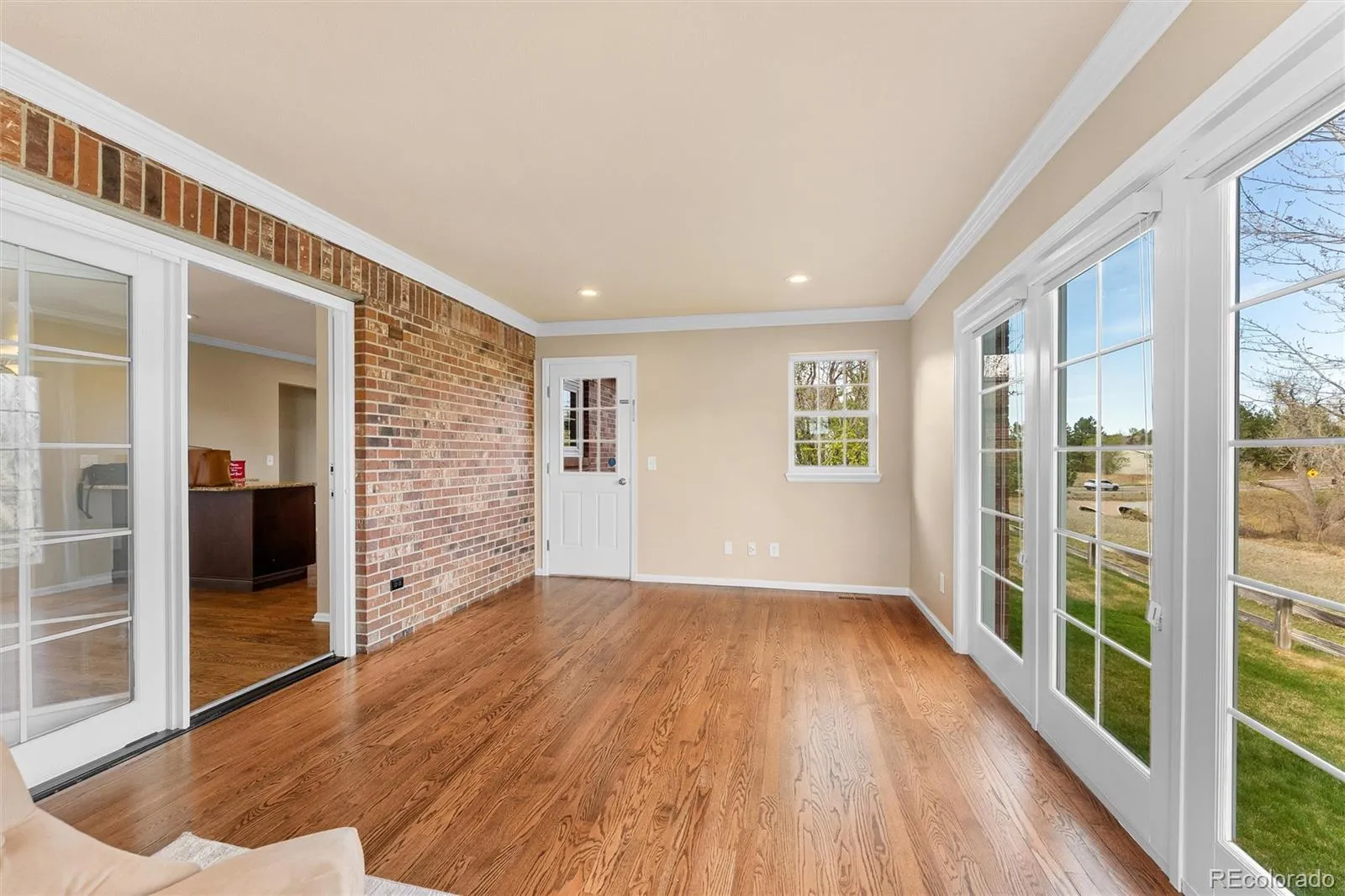 04162026173709 1600 16