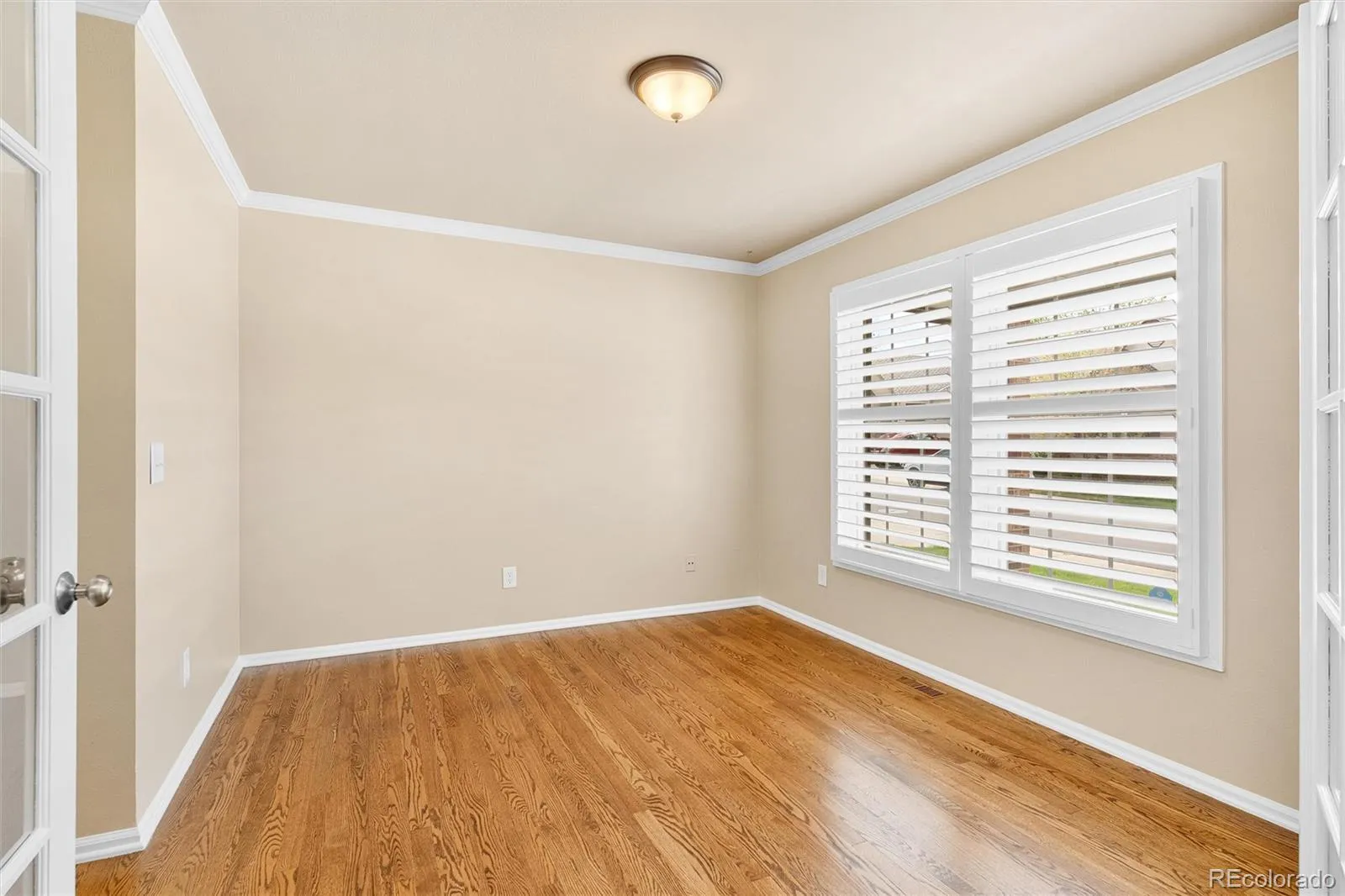 04162026173709 1600 25