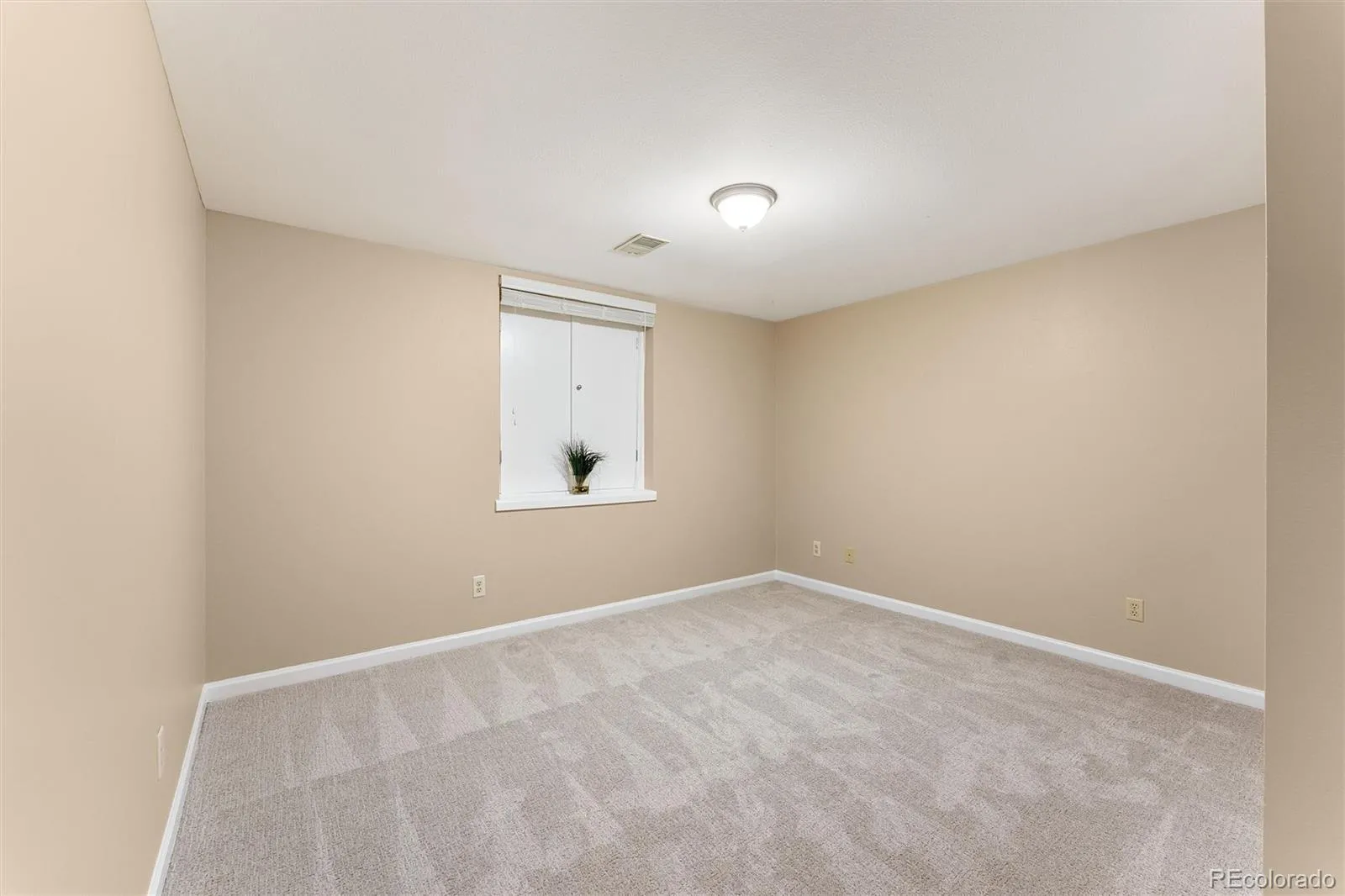 04162026173709 1600 30