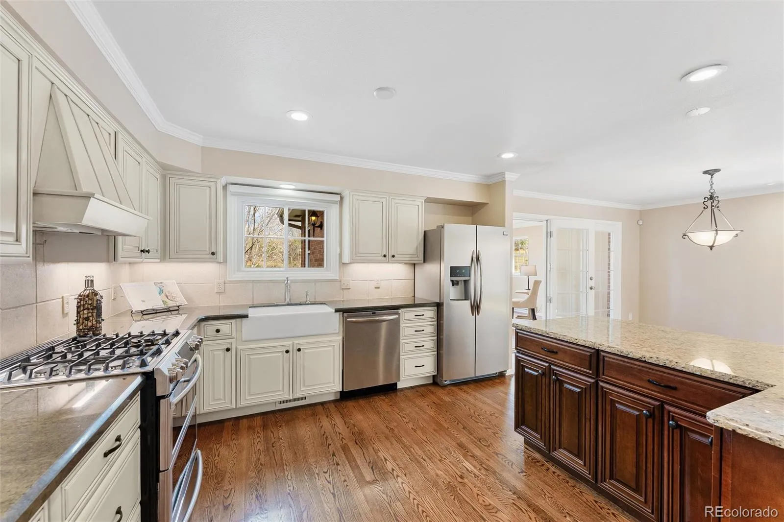 04162026173709 1600 4