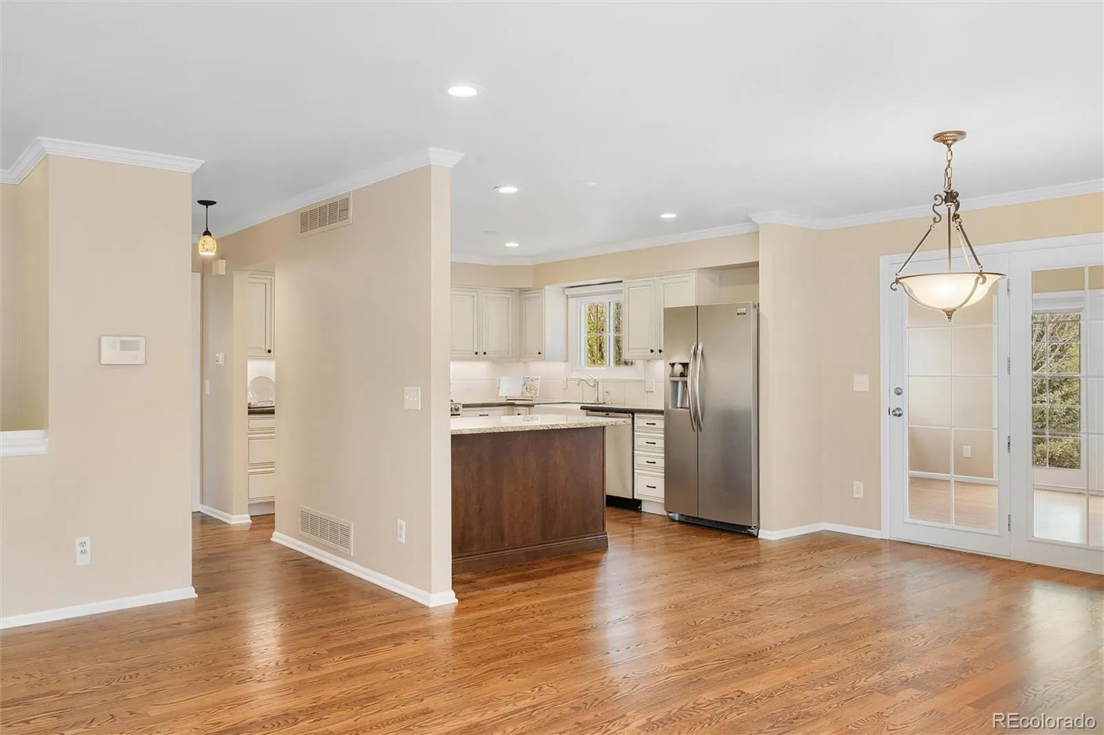 04162026173709 1600 9