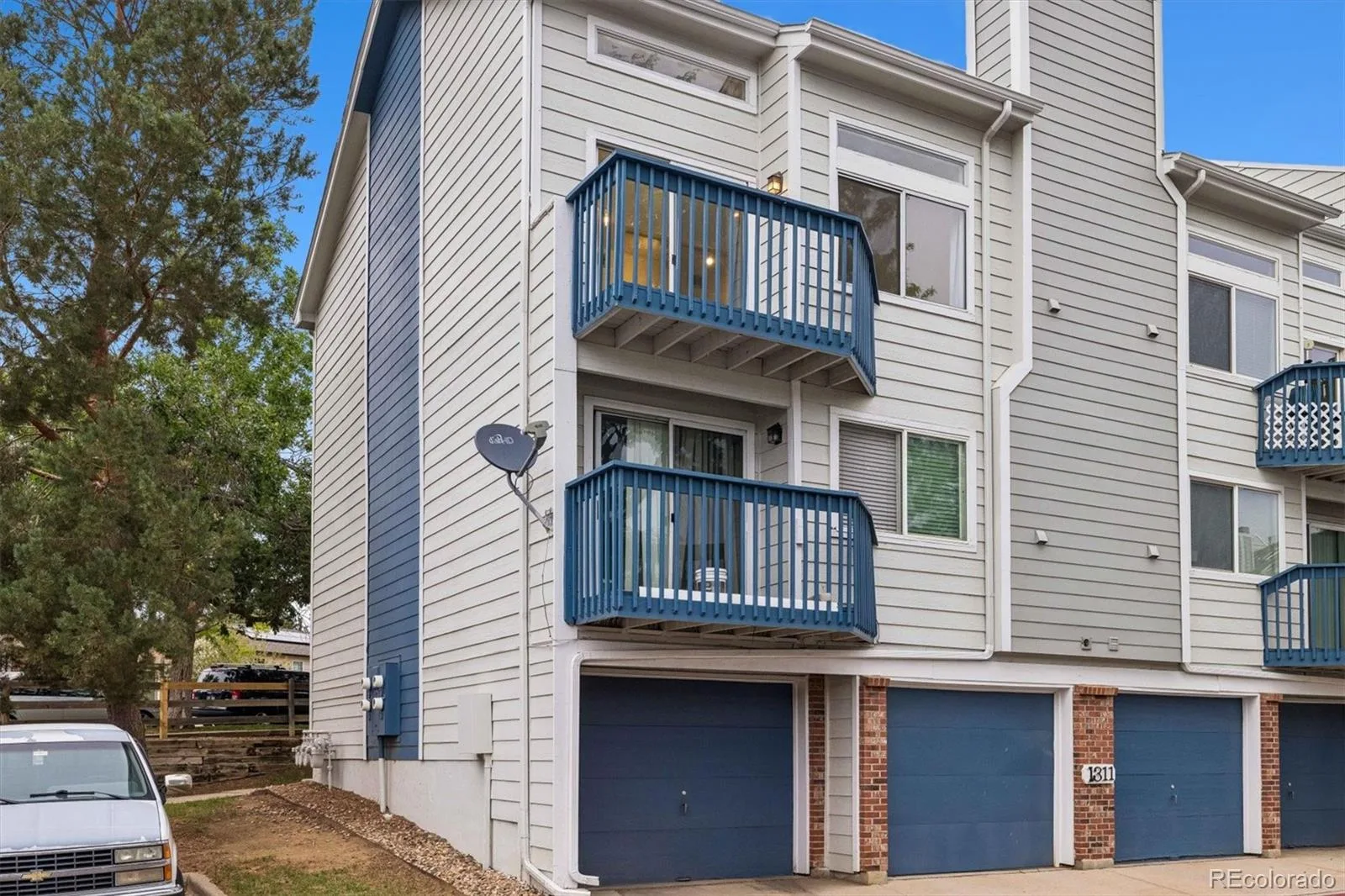 1311 S Cathay Court #204 Aurora CO 80017 | MLS #REC9487543 09252026174453 1600 19