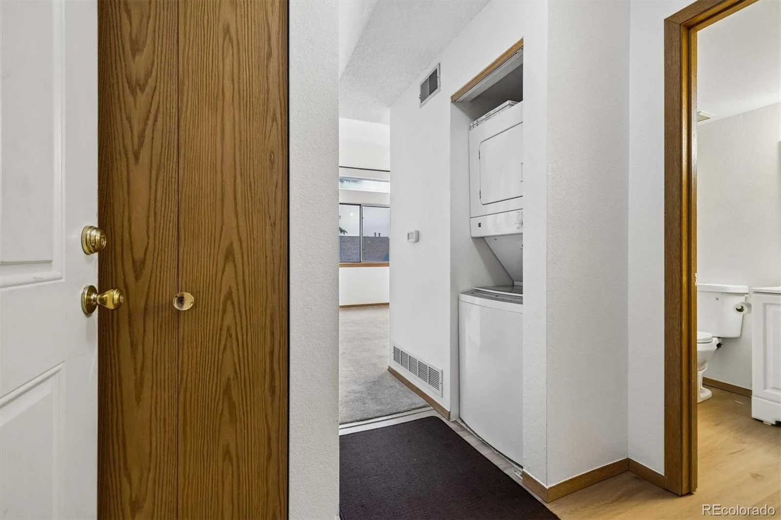 1311 S Cathay Court #204 Aurora CO 80017 | MLS #REC9487543 09252026174453 1600 4