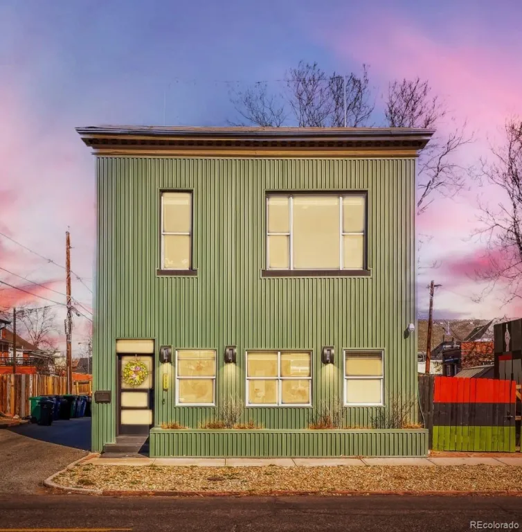 04032026221332 1024 24