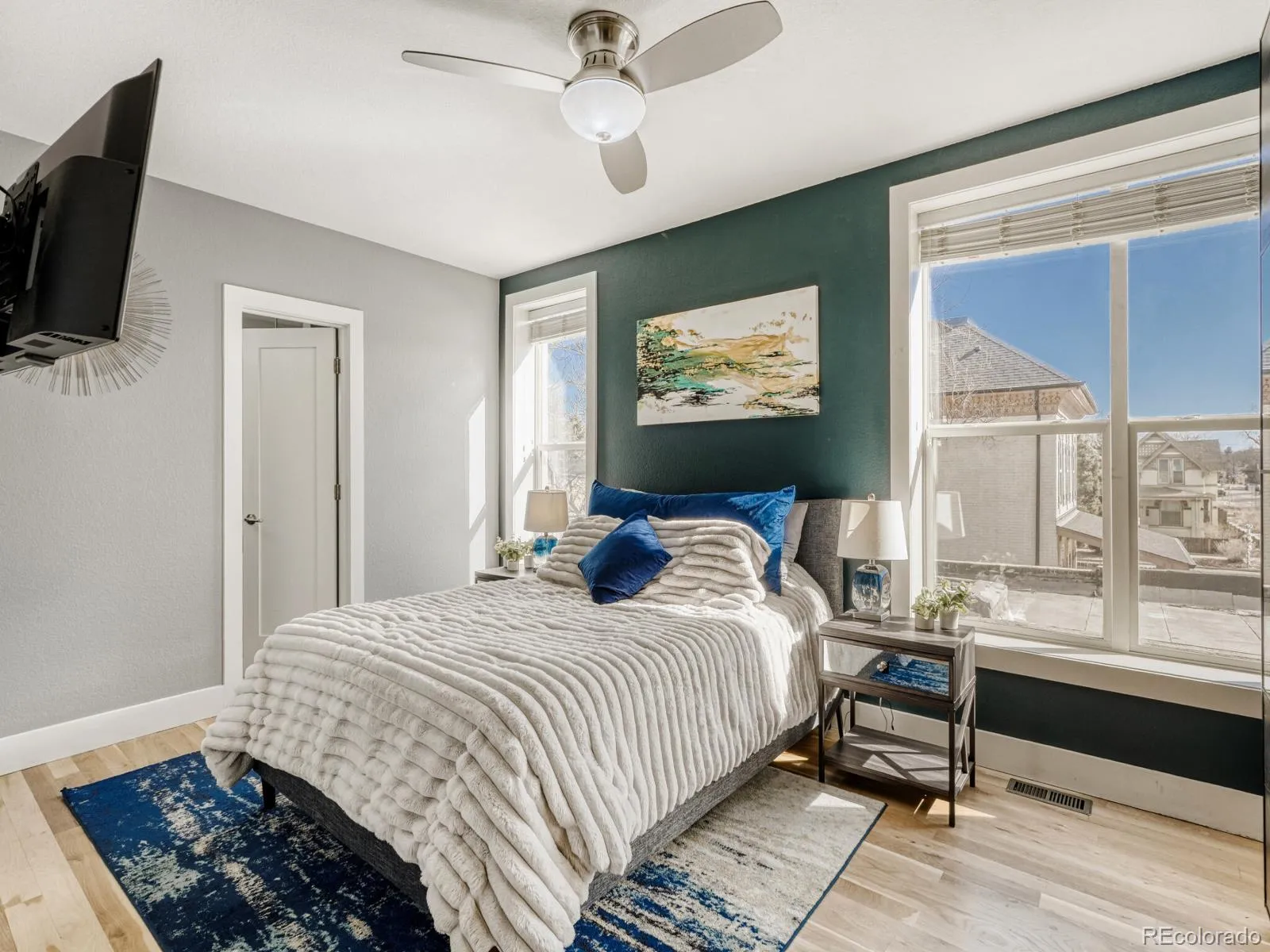 04032026221332 1600 12