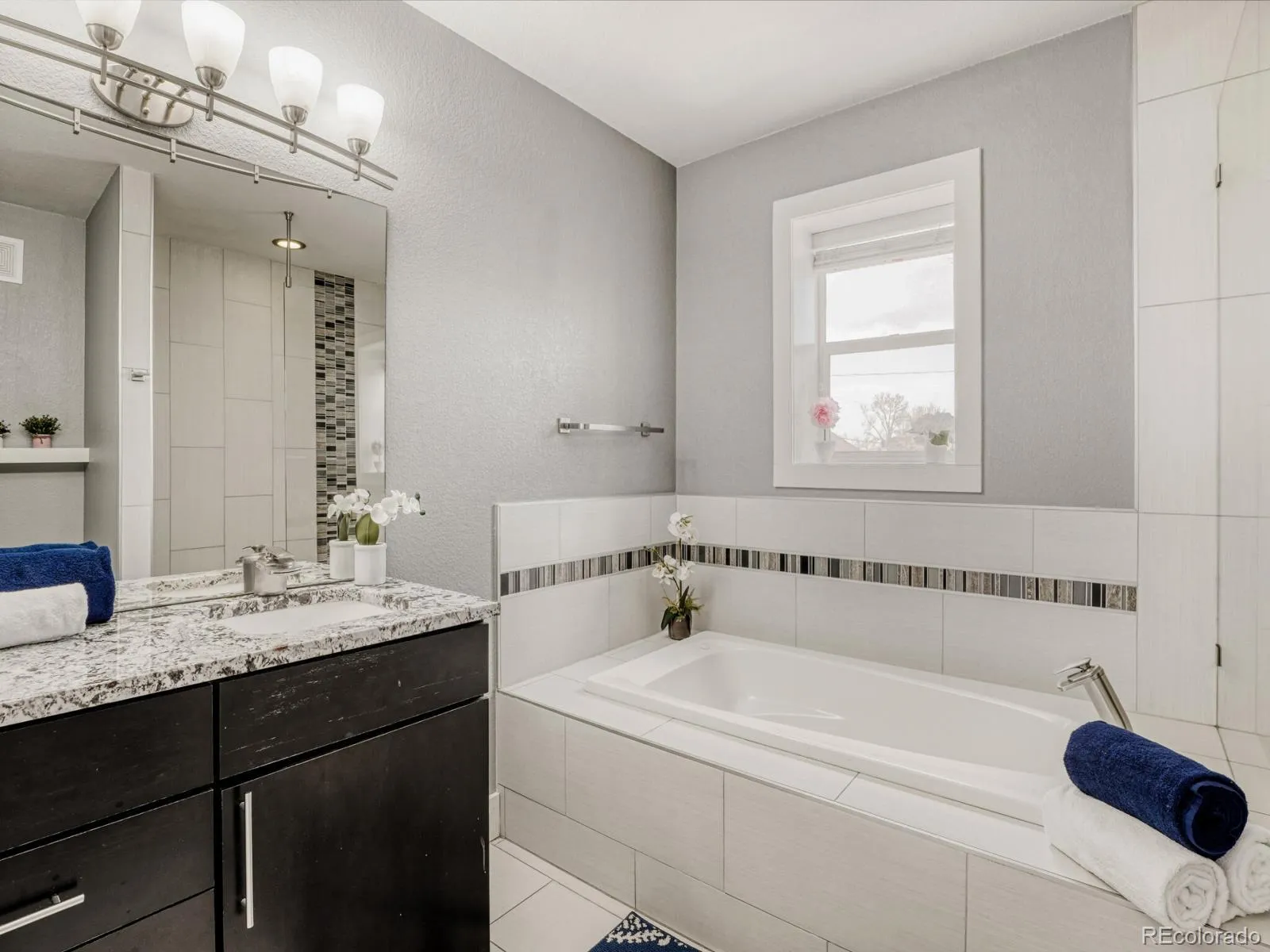 04032026221332 1600 14