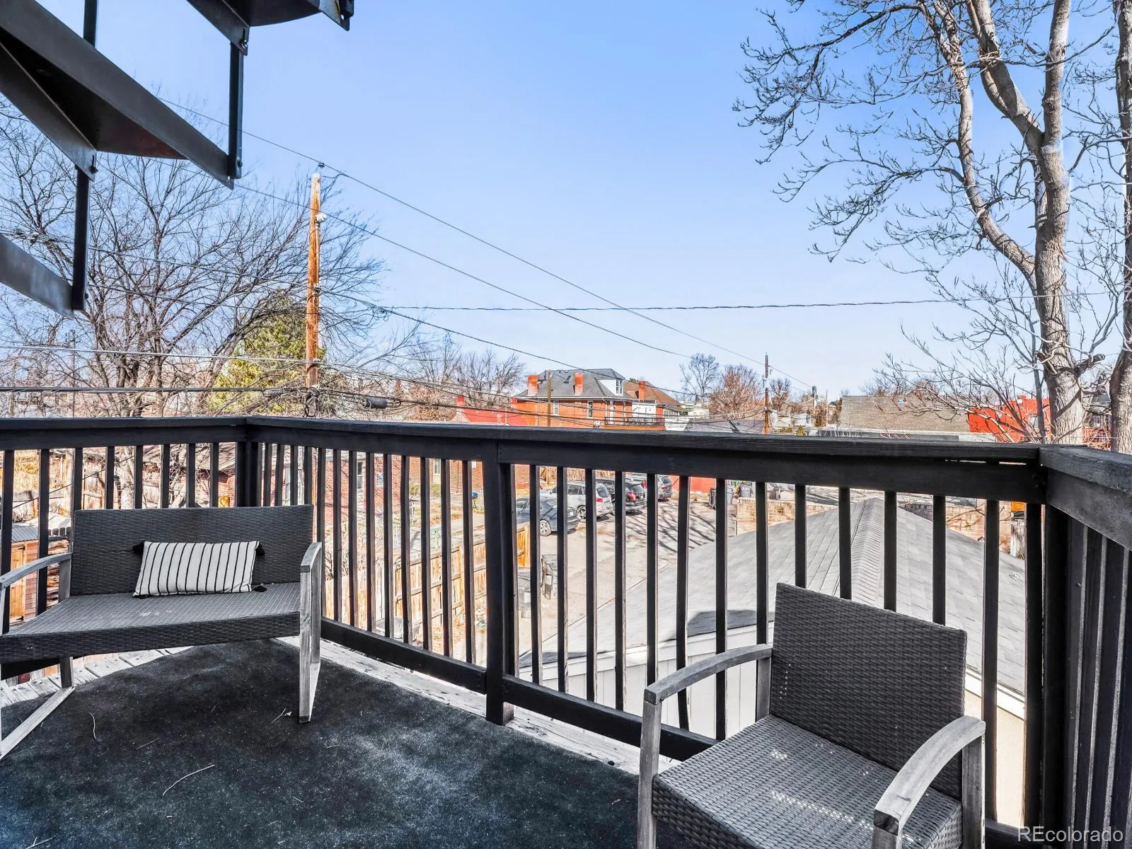 04032026221332 1600 19