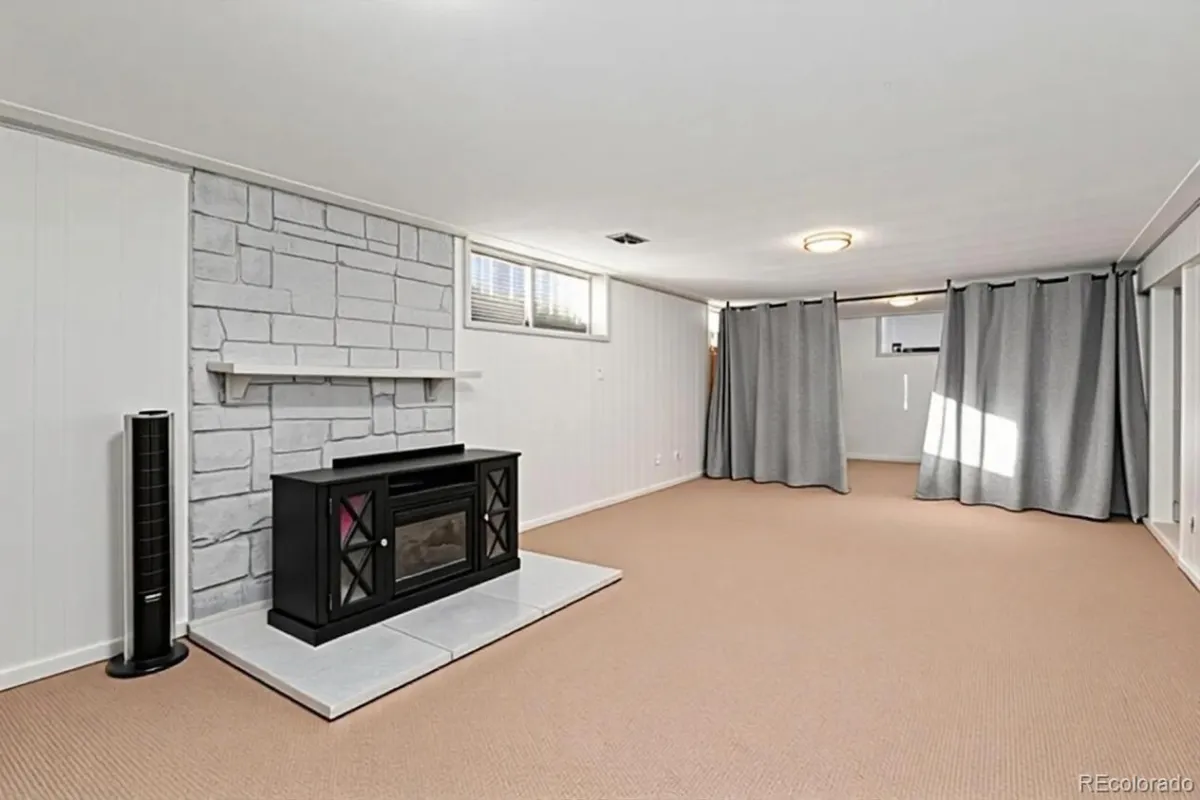 7125 S Depew Street Littleton CO 80128 MLS #REC9488667 04282026223531 1200 22