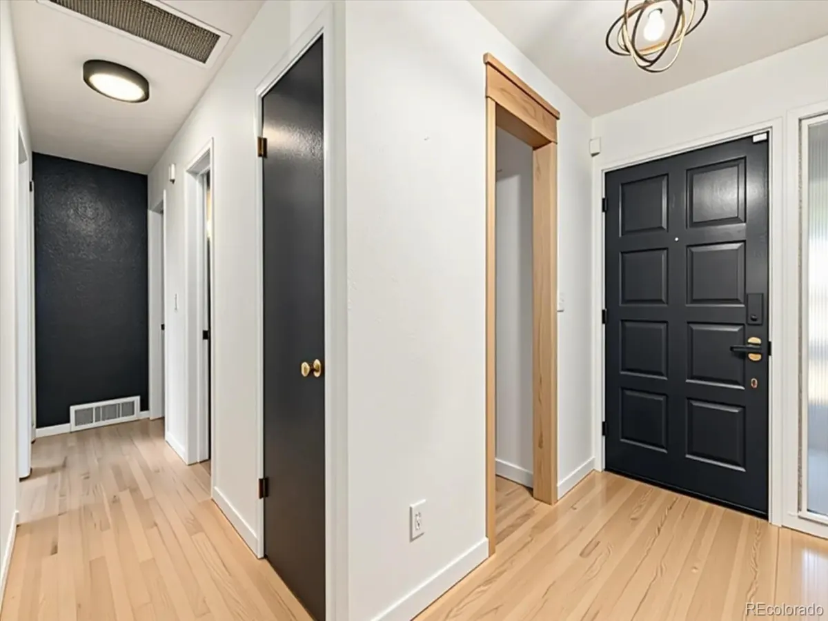 7125 S Depew Street Littleton CO 80128 MLS #REC9488667 04282026223531 1200 4