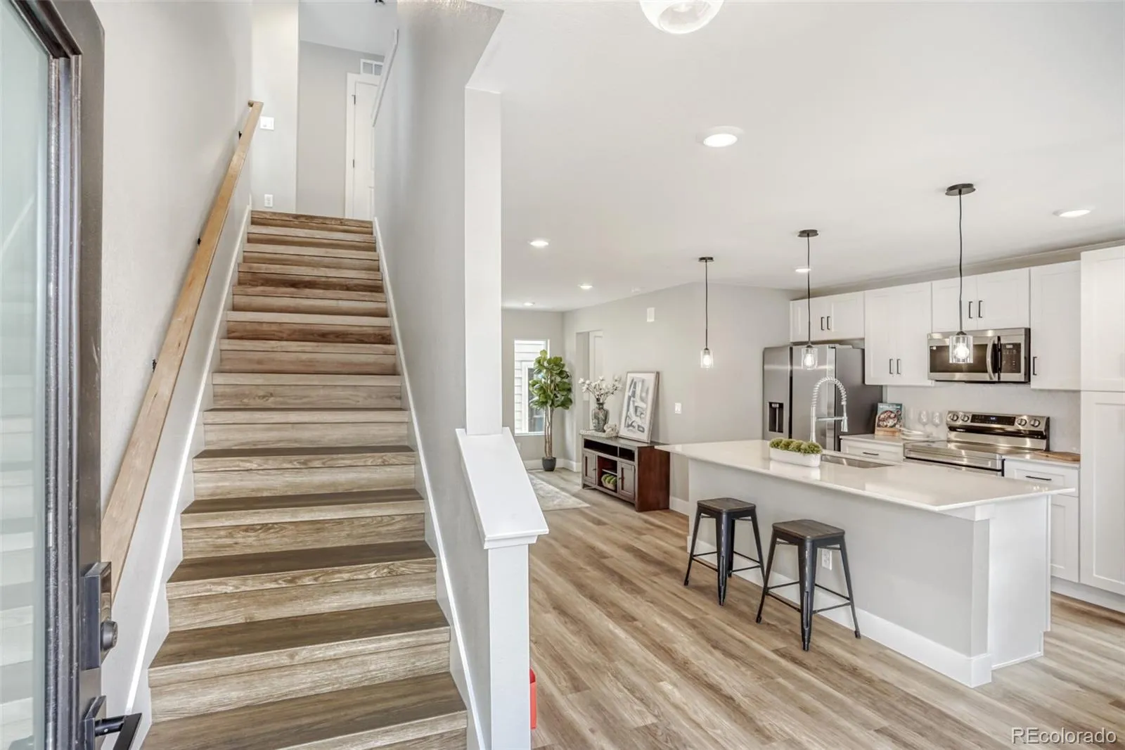 3790 Fenton Street Wheat Ridge CO 80212 MLS #REC9489519 05202026143624 1600 6