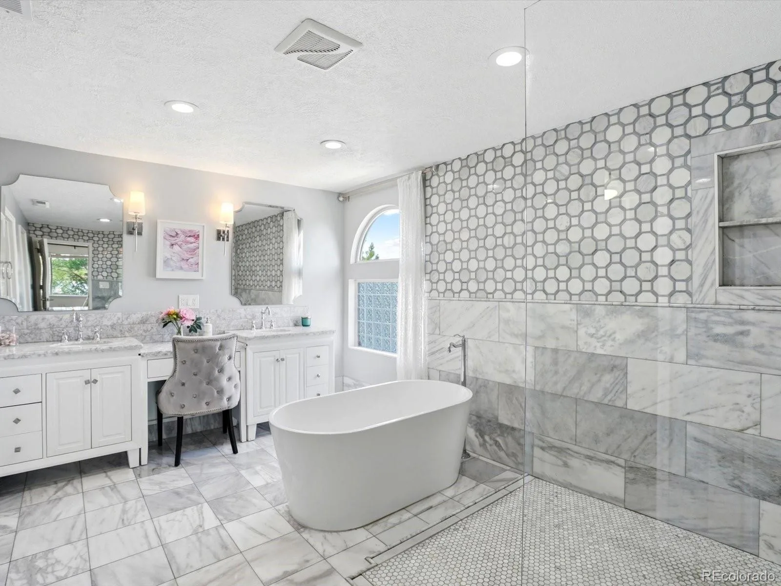 4603 Castle Circle Broomfield CO 80023 MLS #REC9490094 06062026161900 1600 28