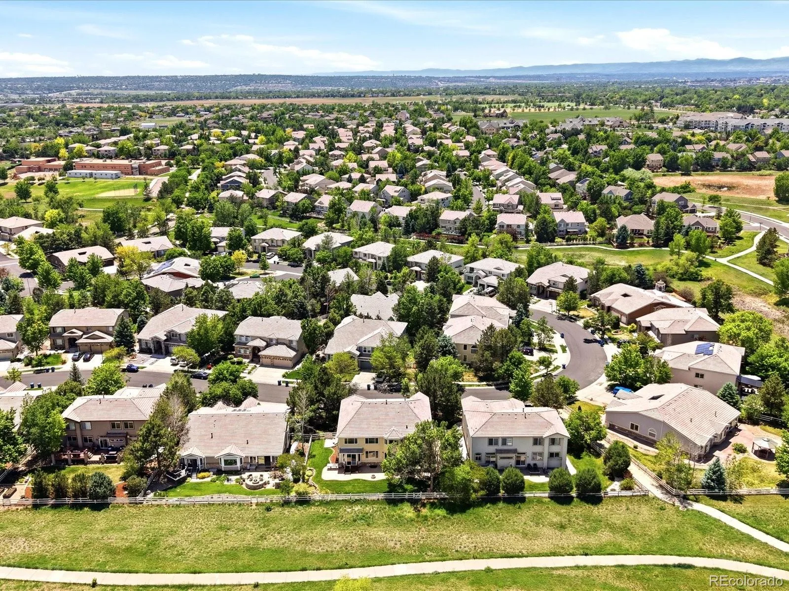 4603 Castle Circle Broomfield CO 80023 MLS #REC9490094 06062026161900 1600 43