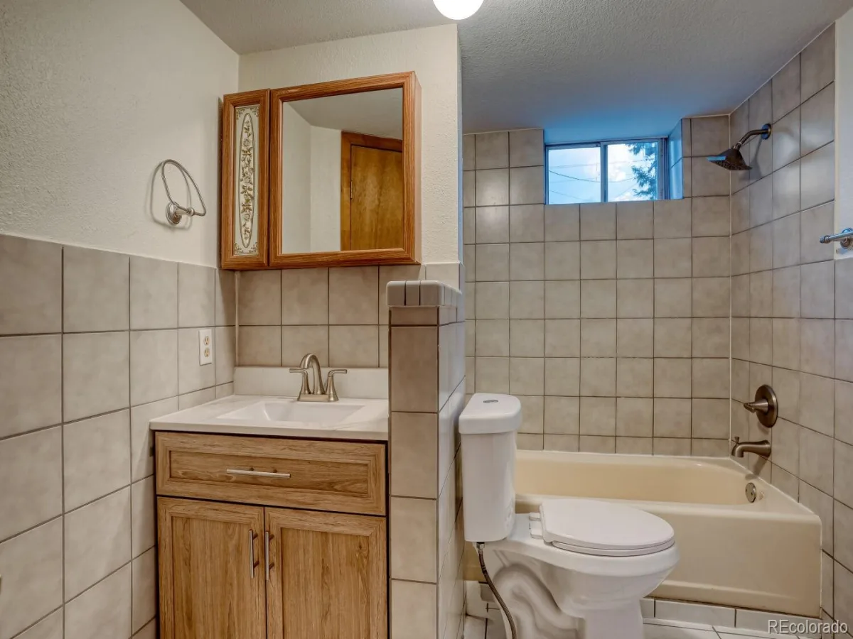345 S Lee Street Lakewood CO 80226 | MLS #REC9490526 08082026224459 1200 14
