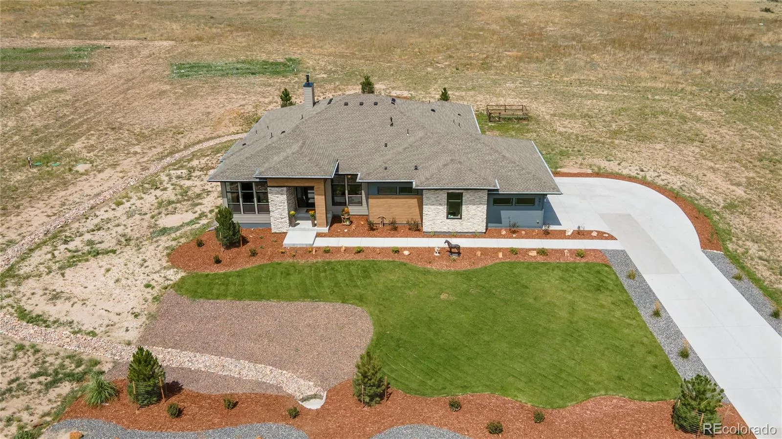 8611 Carneros Court Parker CO 80138 | MLS #REC9491159 08192026221456 1600 43