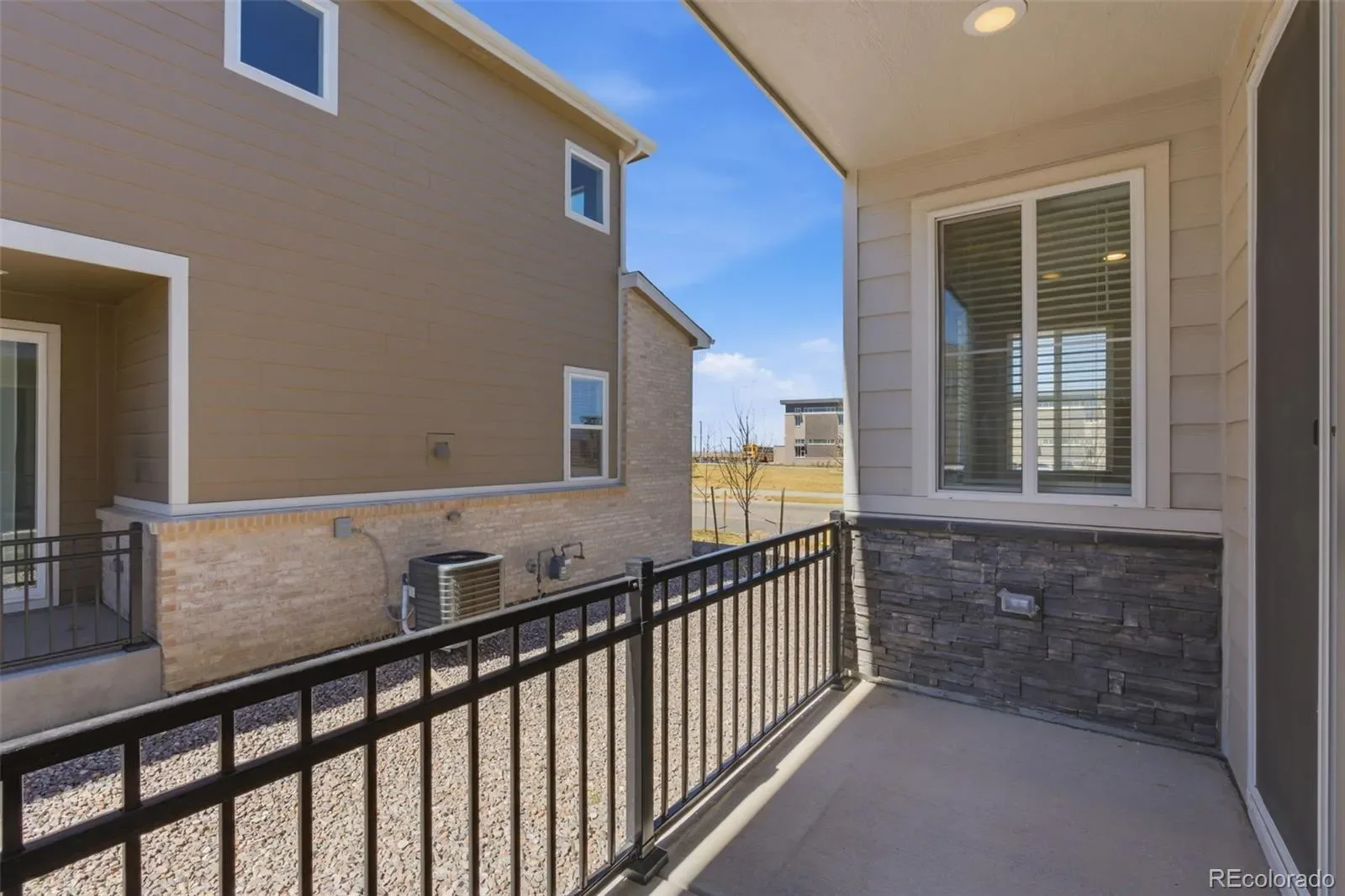 24380 E 42nd Avenue Aurora CO 80019 | MLS #REC9491657 03302026214954 1600 20